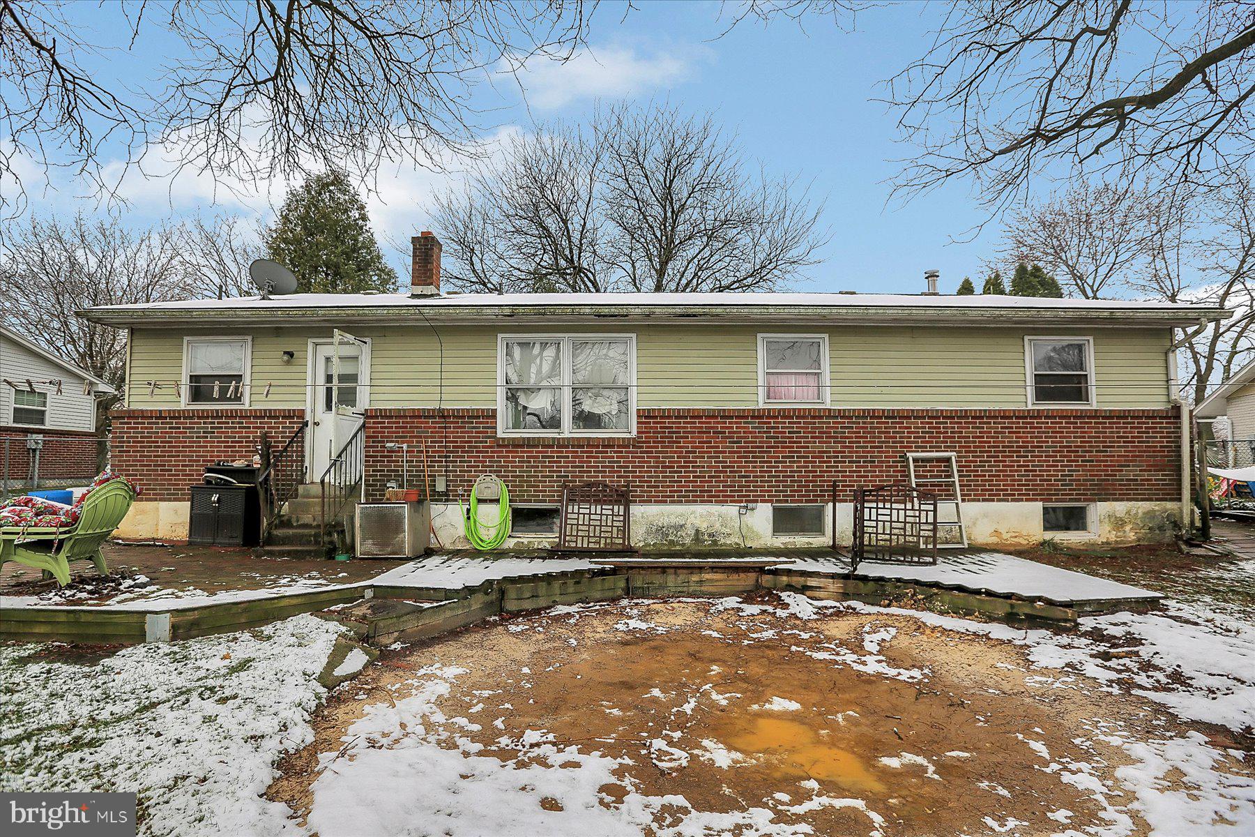 HENRY HOUCK LANE AREA - Residential
