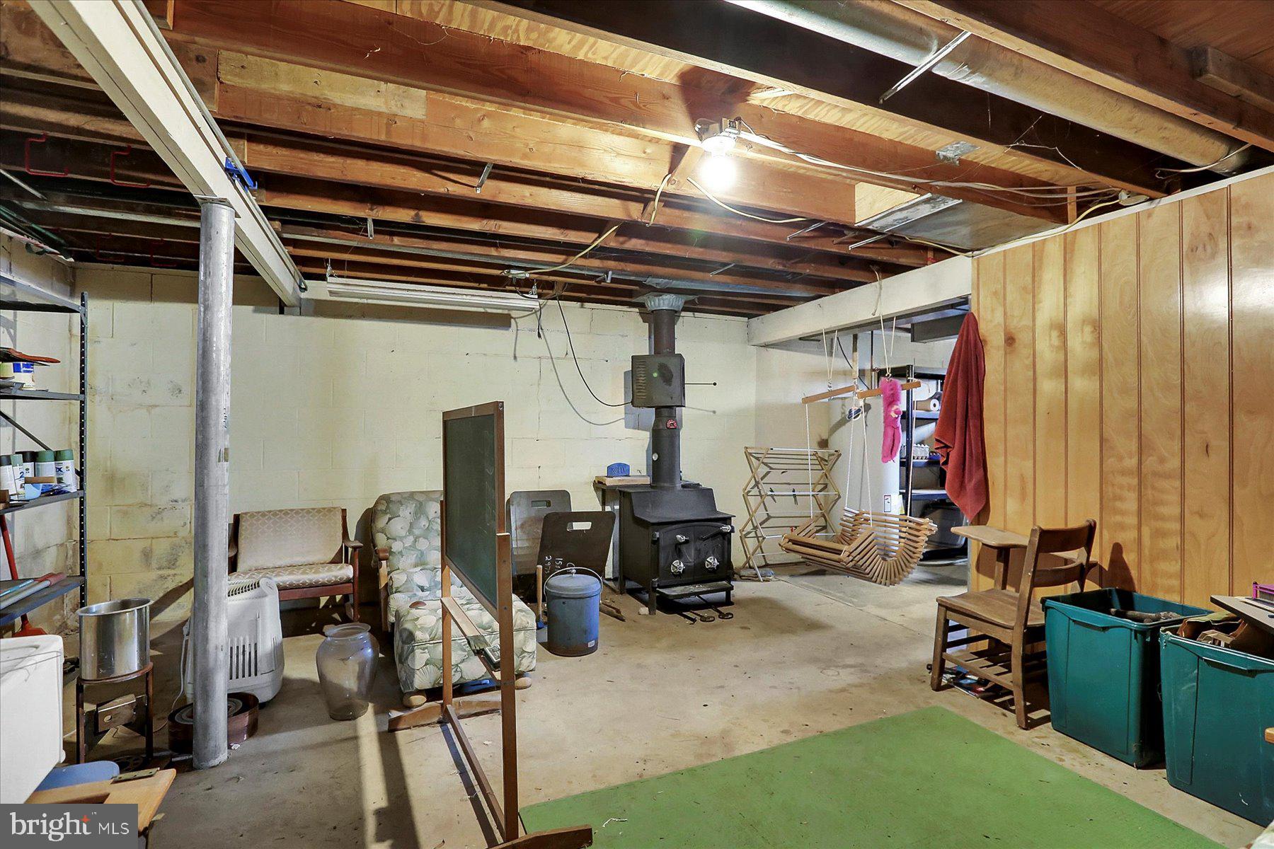HENRY HOUCK LANE AREA - Residential