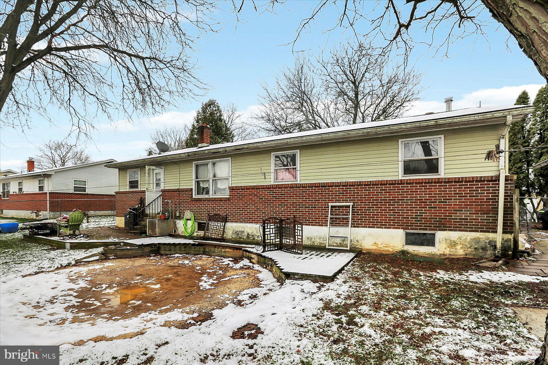 HENRY HOUCK LANE AREA - Residential