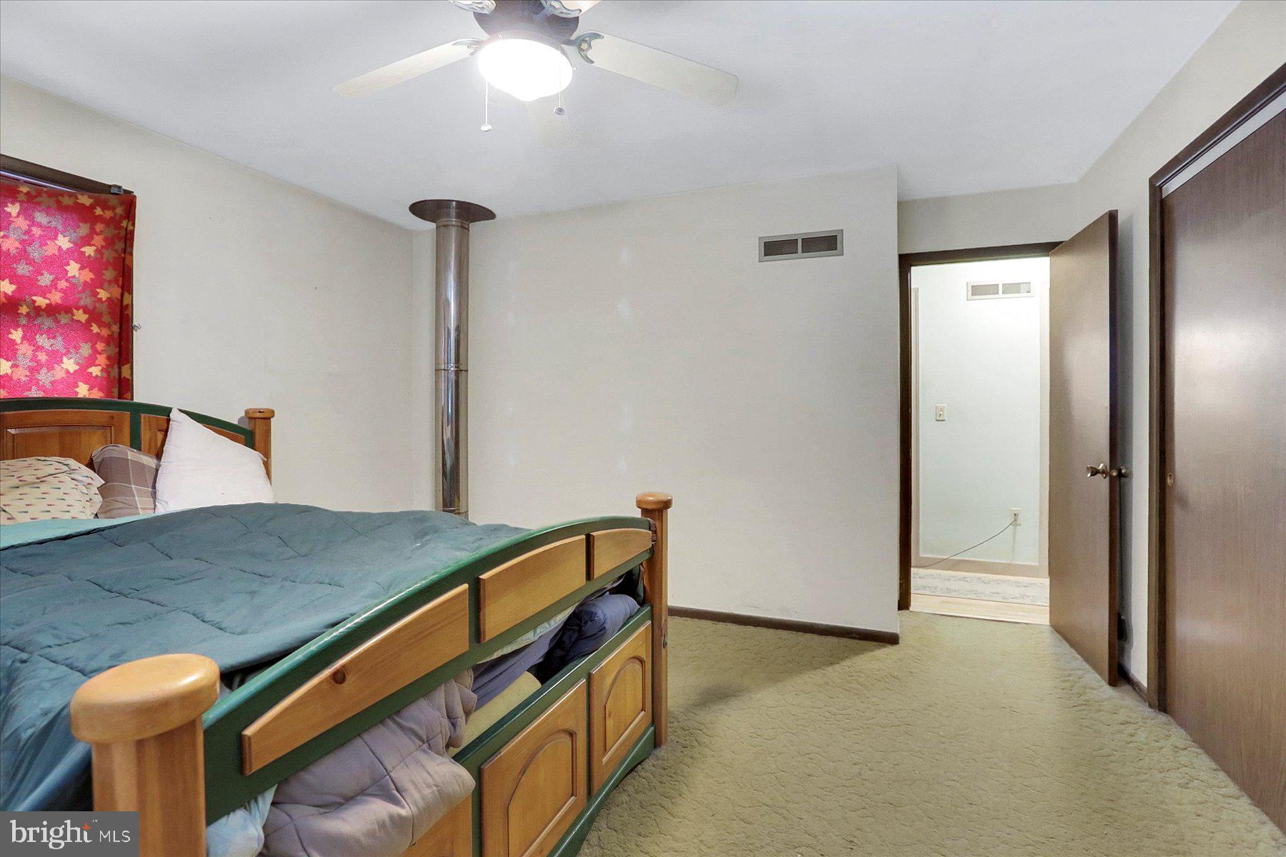 HENRY HOUCK LANE AREA - Residential