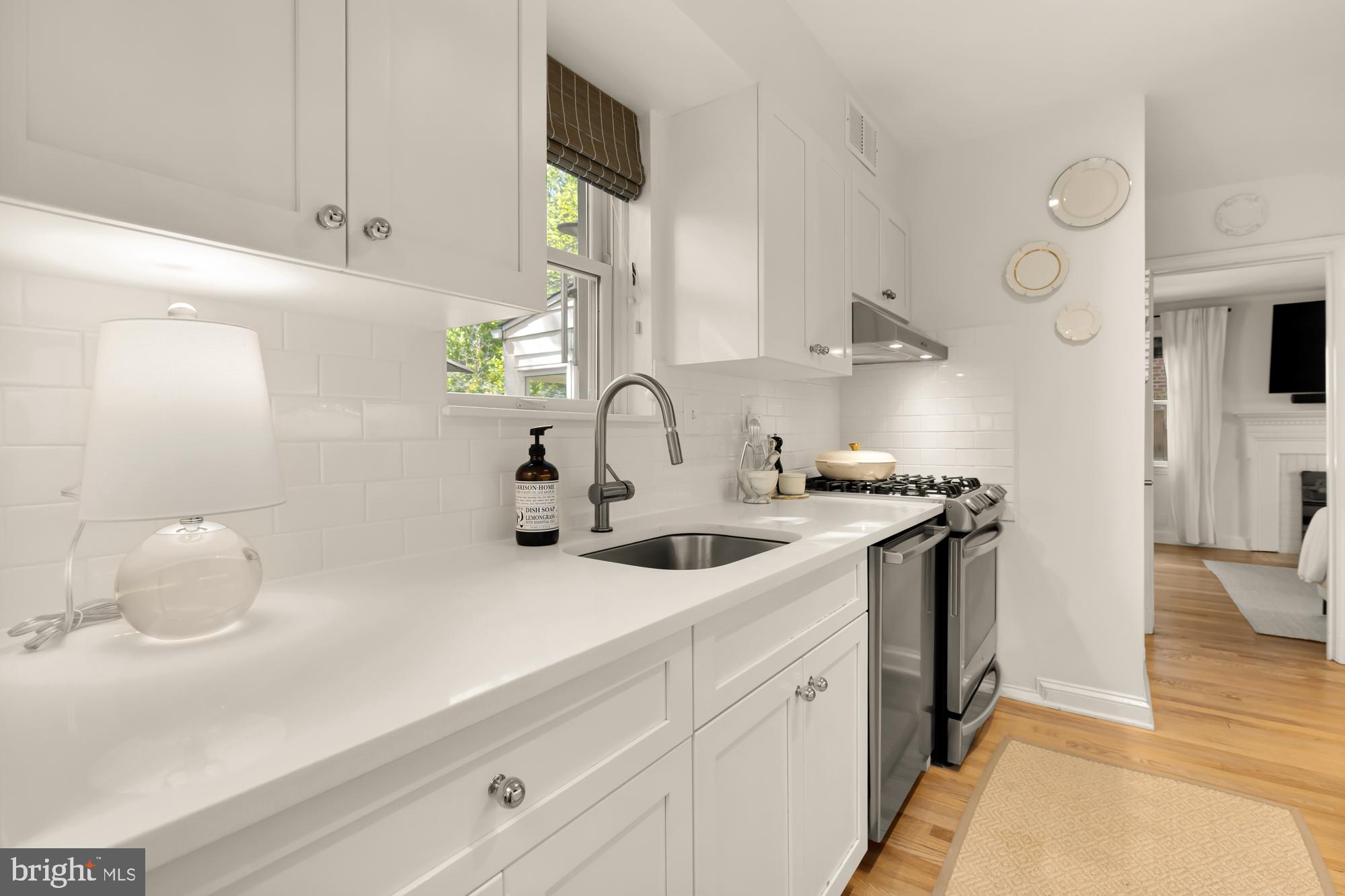 ROSEMARY HILLS - Residential Lease