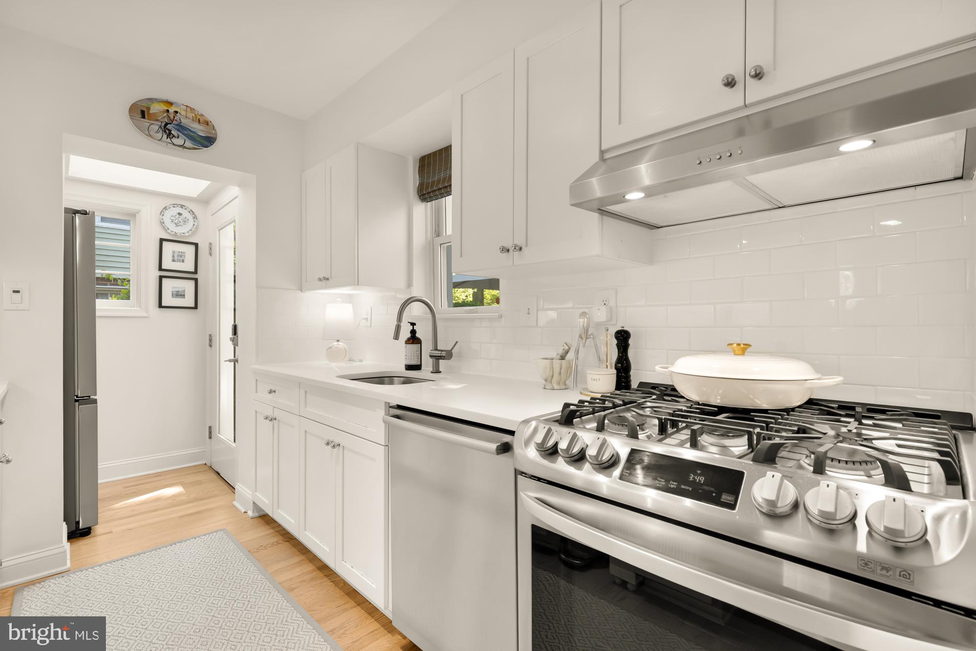 ROSEMARY HILLS - Residential Lease