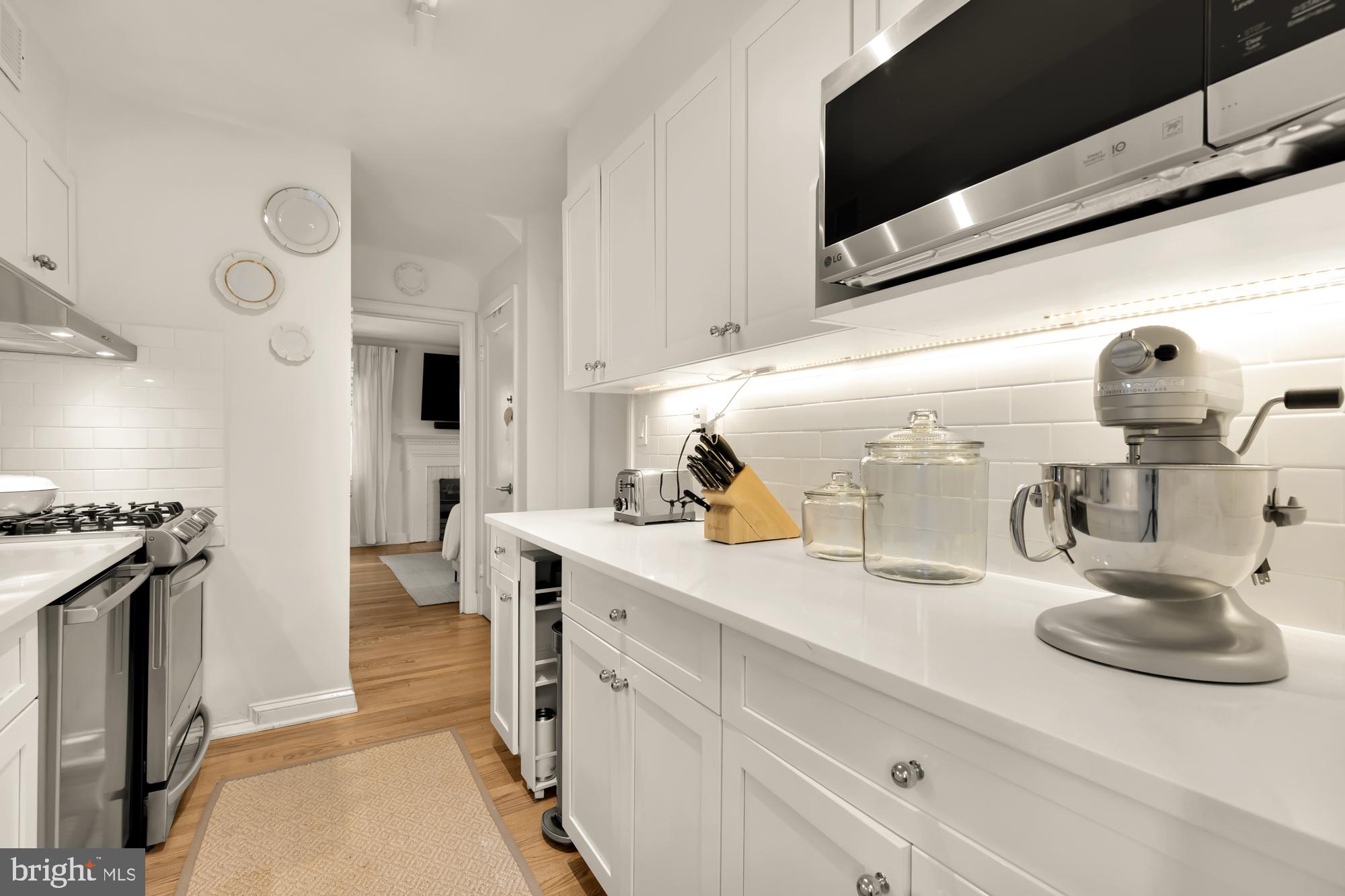 ROSEMARY HILLS - Residential Lease