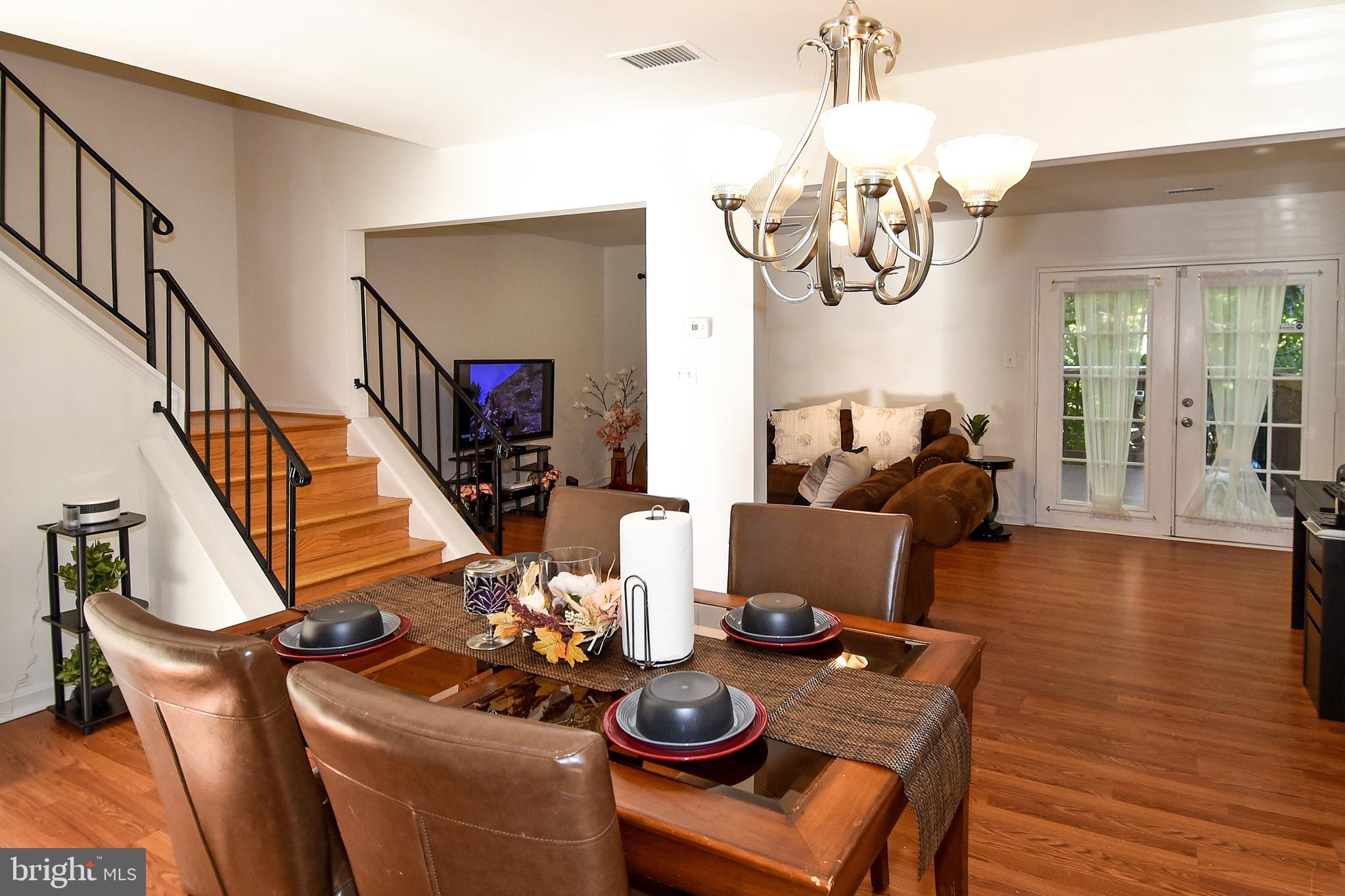 DALE CITY - Residential