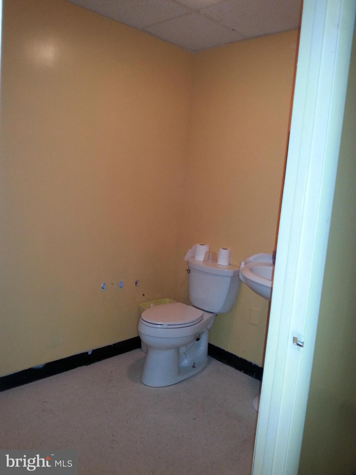 ABERDEEN HILLS - Commercial Sale