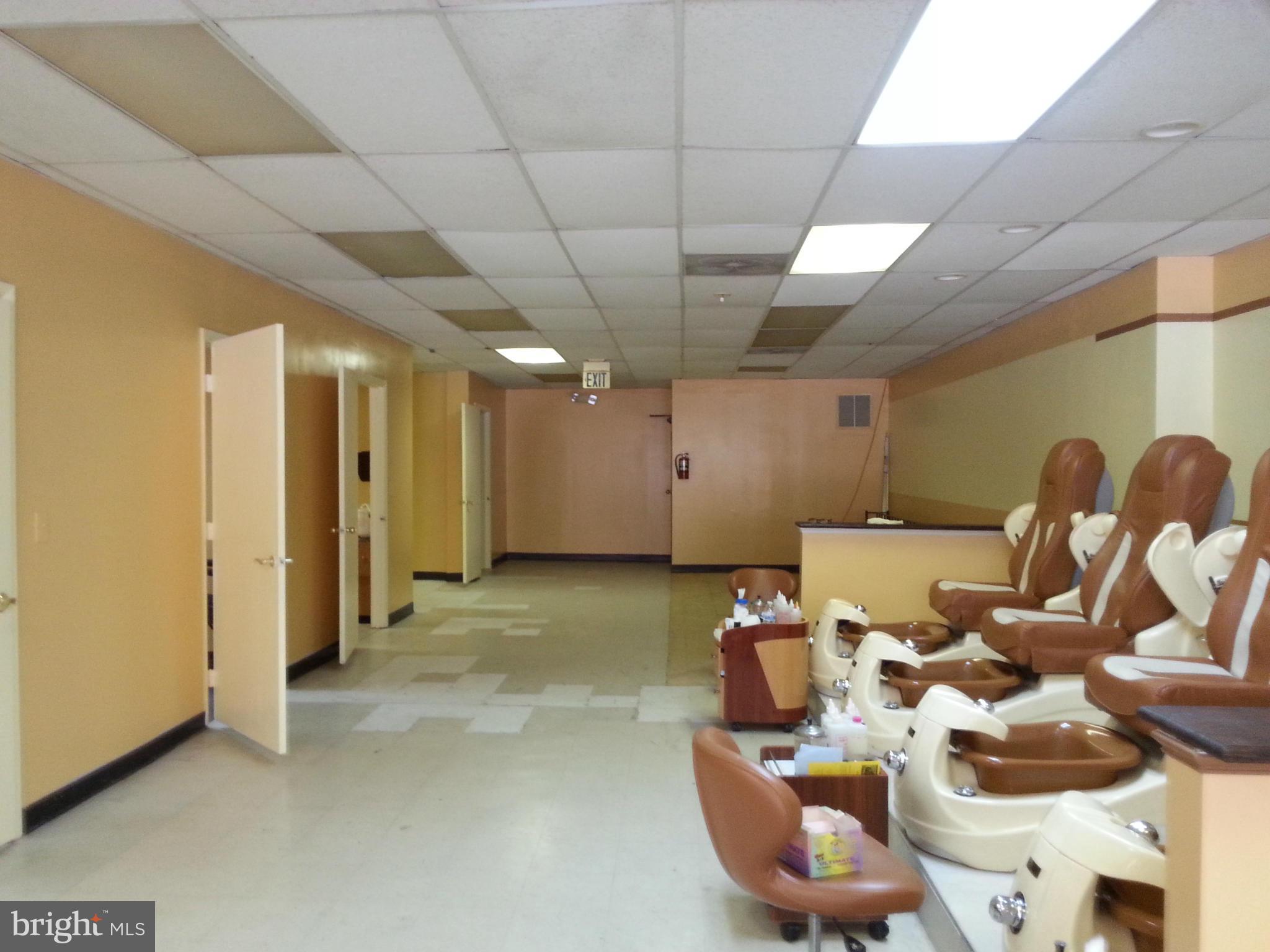 ABERDEEN HILLS - Commercial Sale