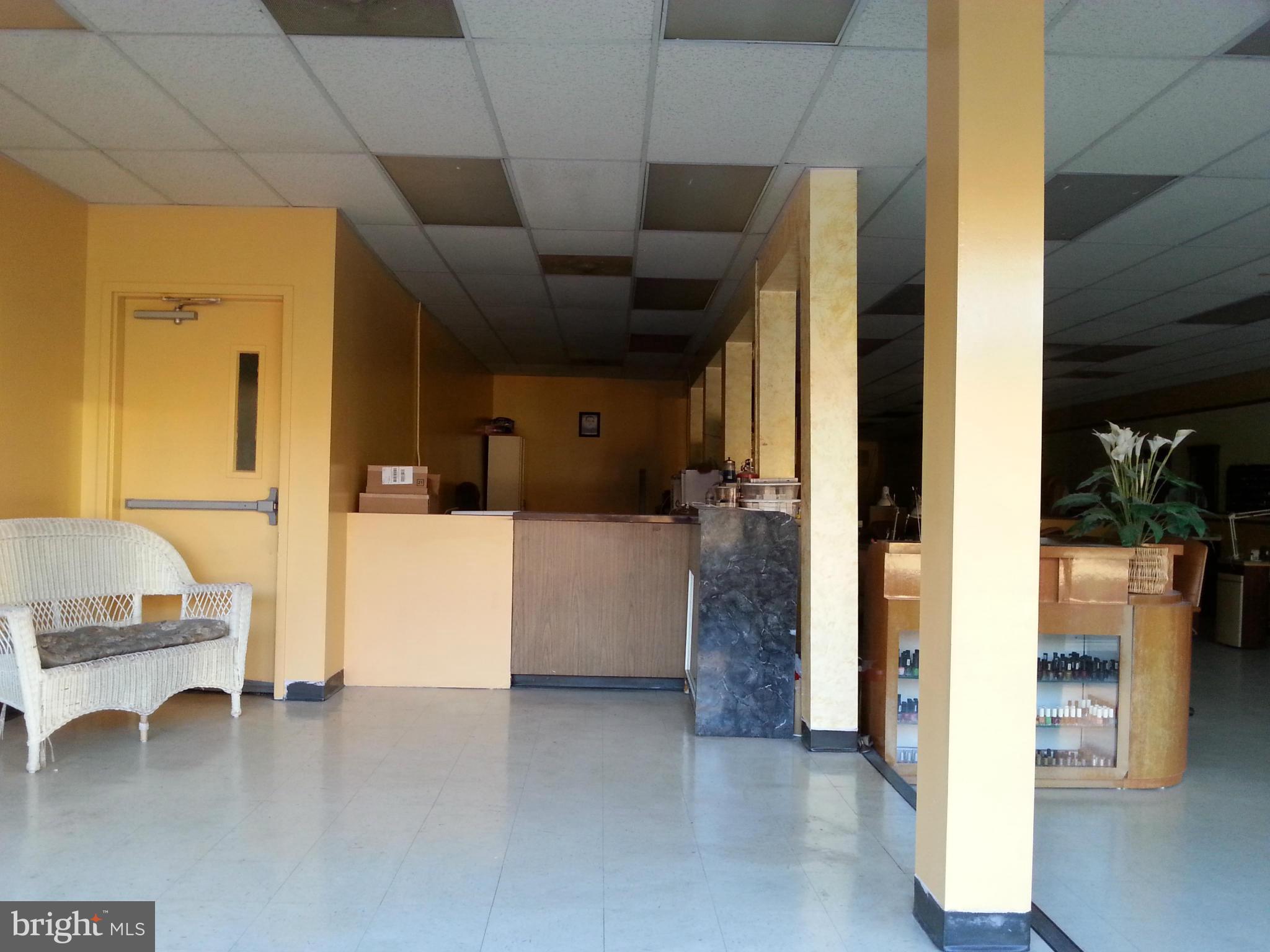 ABERDEEN HILLS - Commercial Sale