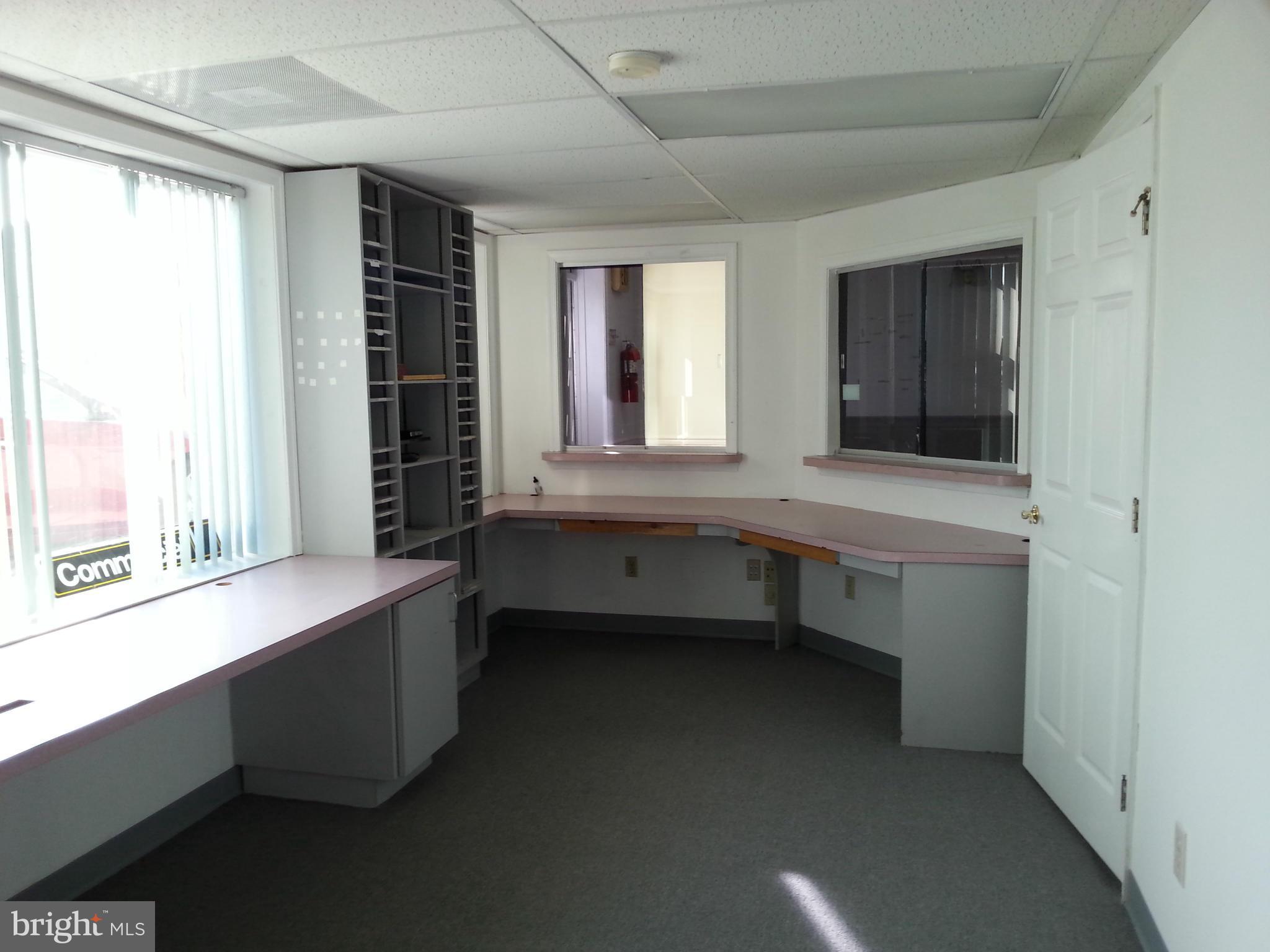 ABERDEEN HILLS - Commercial Sale