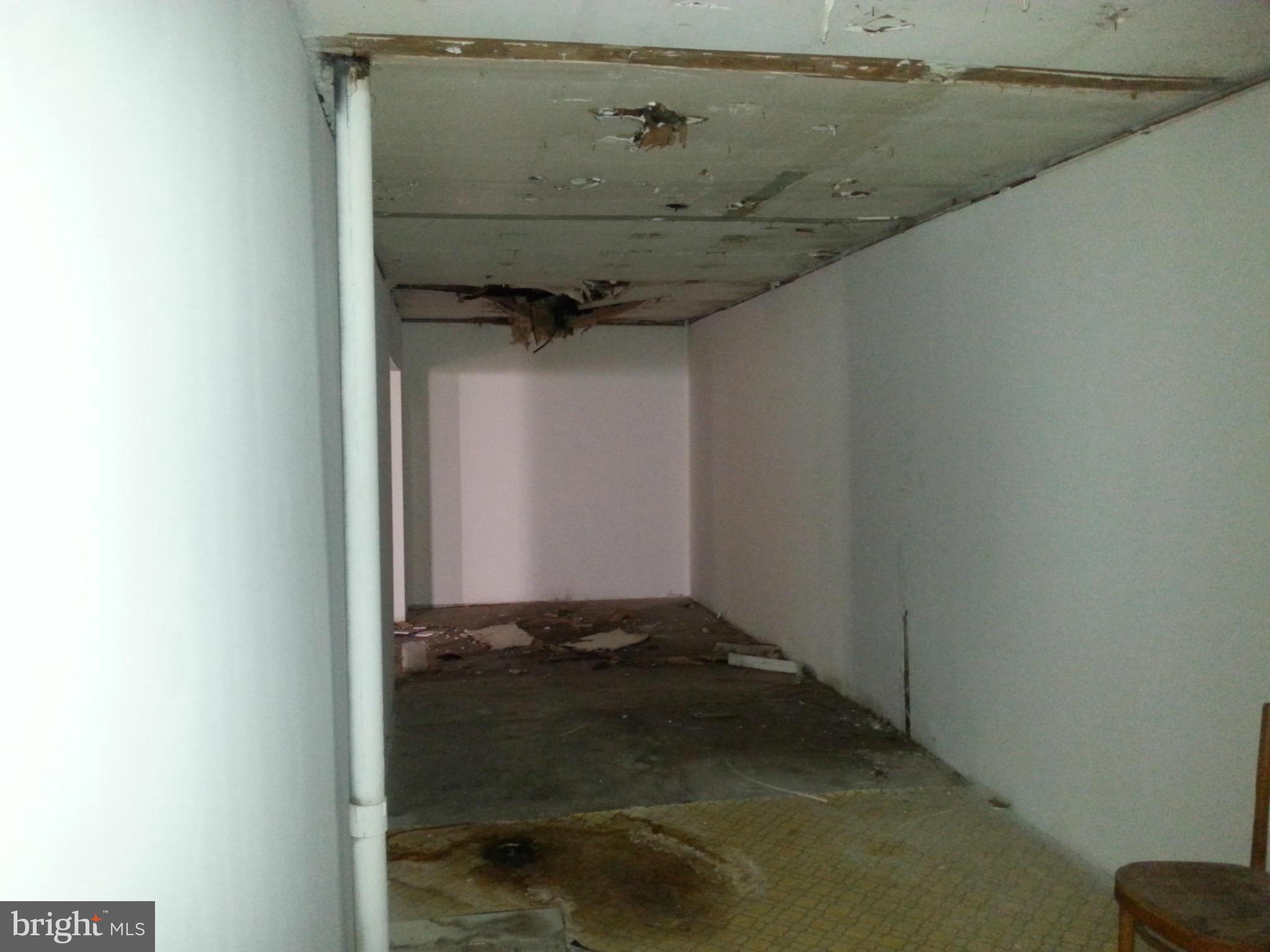 ABERDEEN HILLS - Commercial Sale