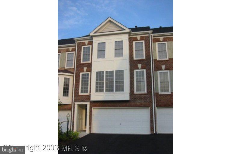 STONE RIDGE - Residential Lease