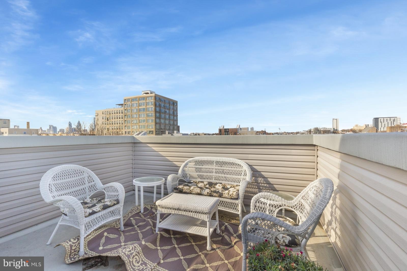 OLDE KENSINGTON - Residential Lease