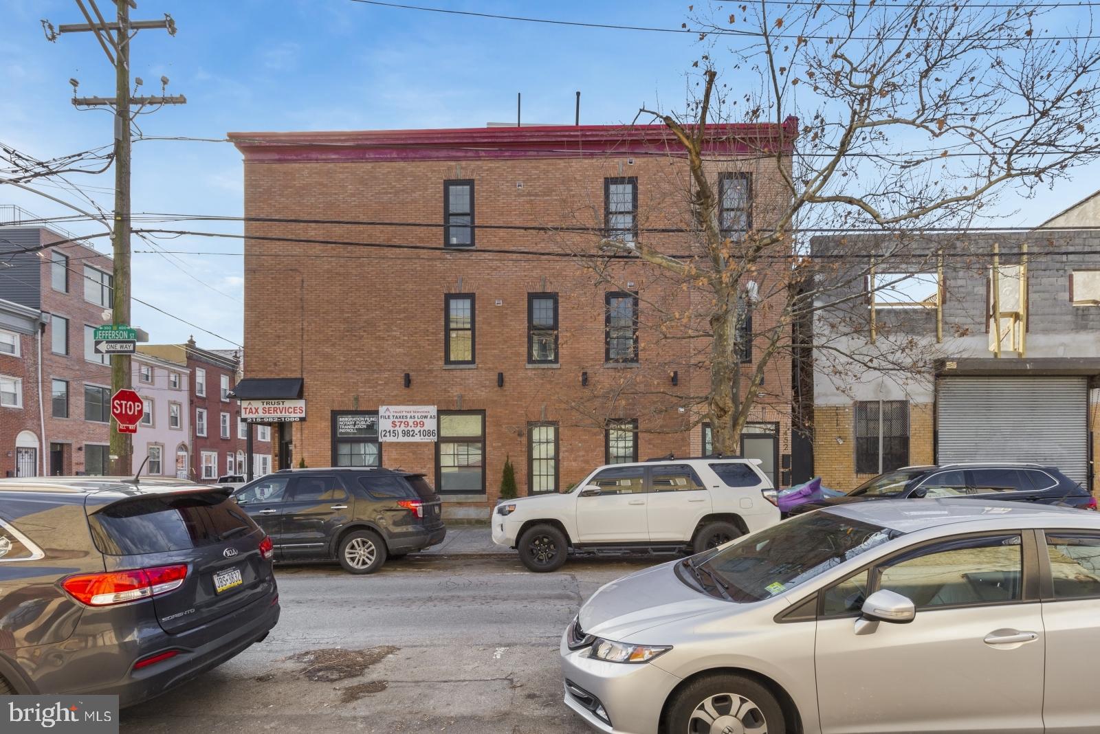 OLDE KENSINGTON - Residential Lease