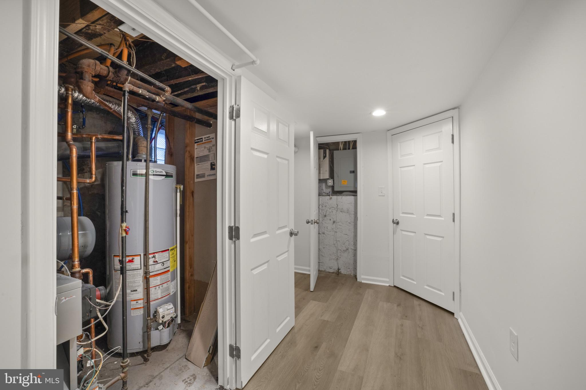 WEST OAK LANE - Residential