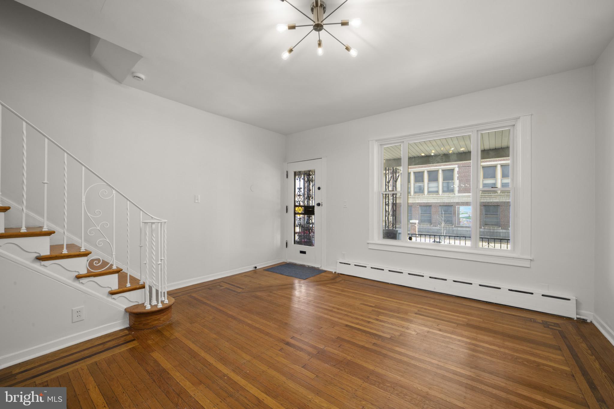 WEST OAK LANE - Residential