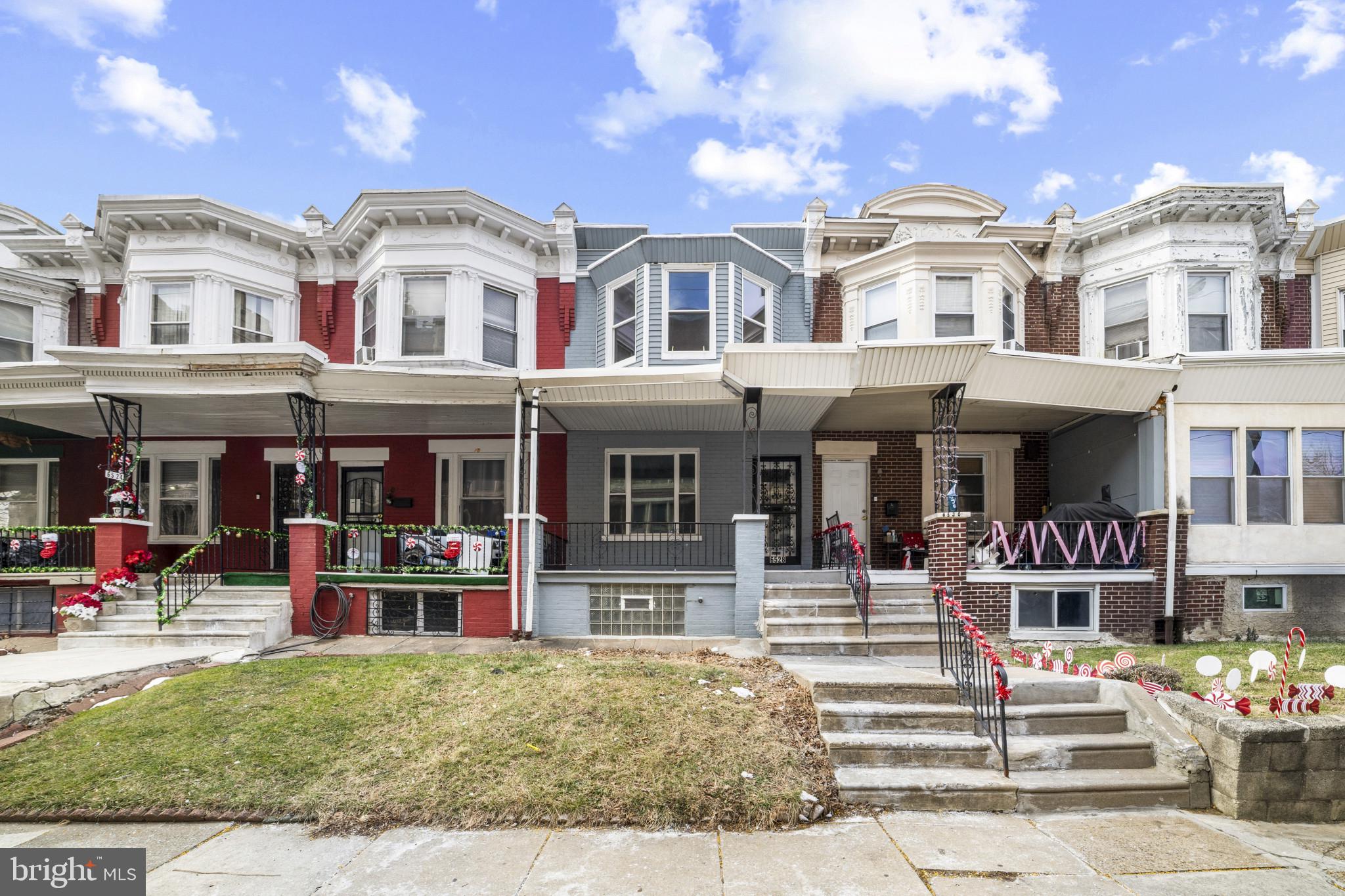 WEST OAK LANE - Residential