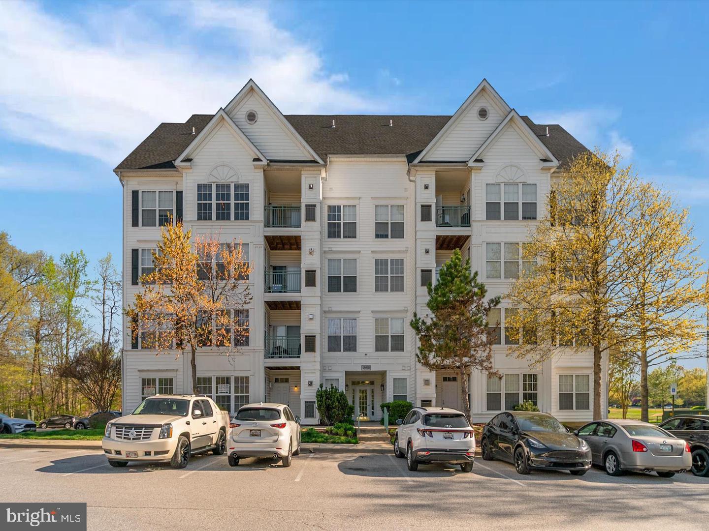 BOWIE TOWERS - Residential