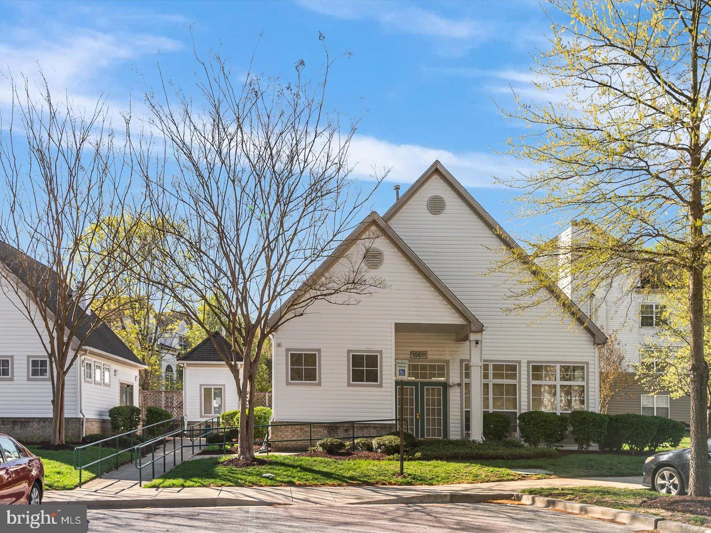 BOWIE TOWERS - Residential