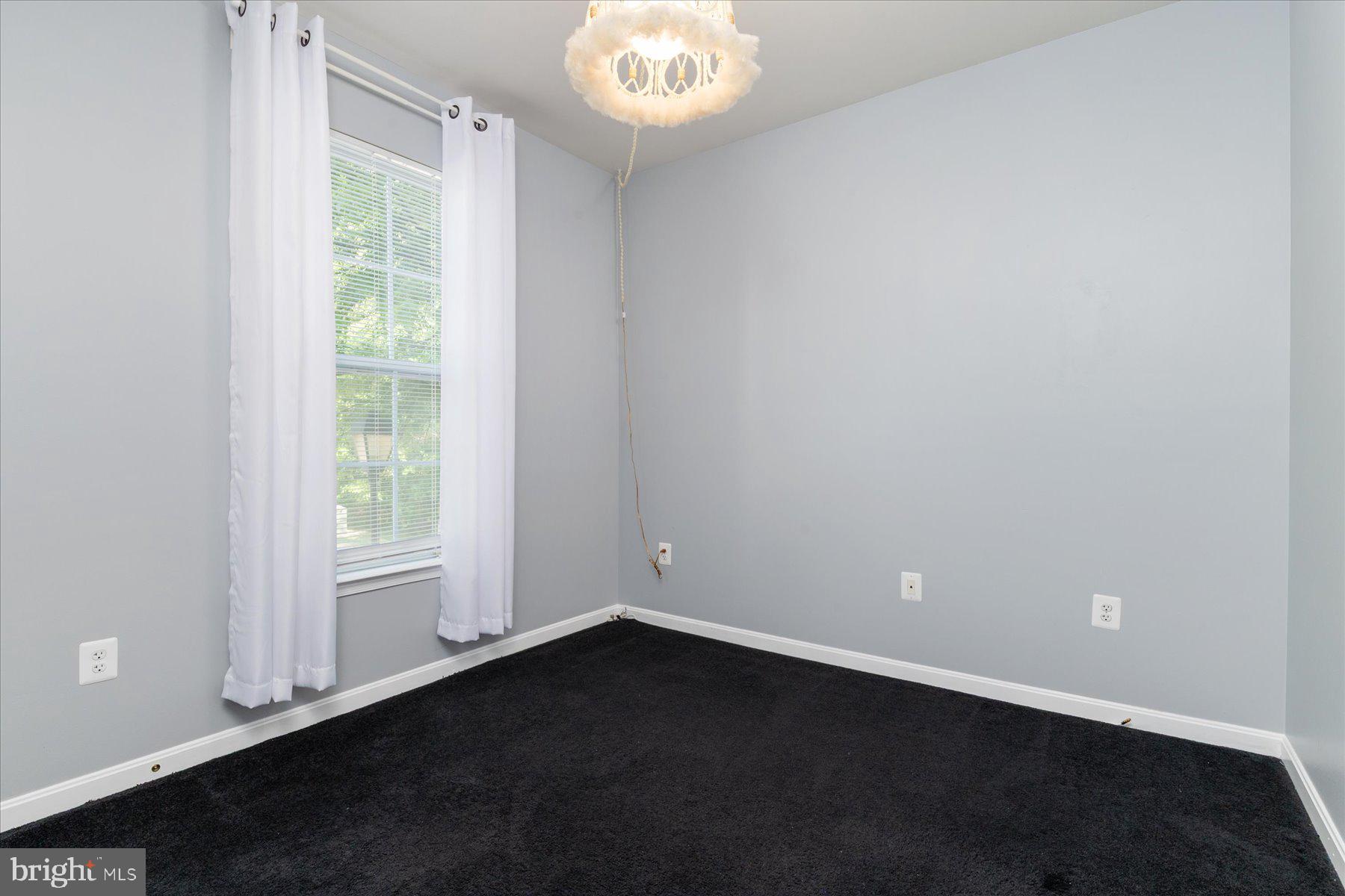 BOWIE TOWERS - Residential