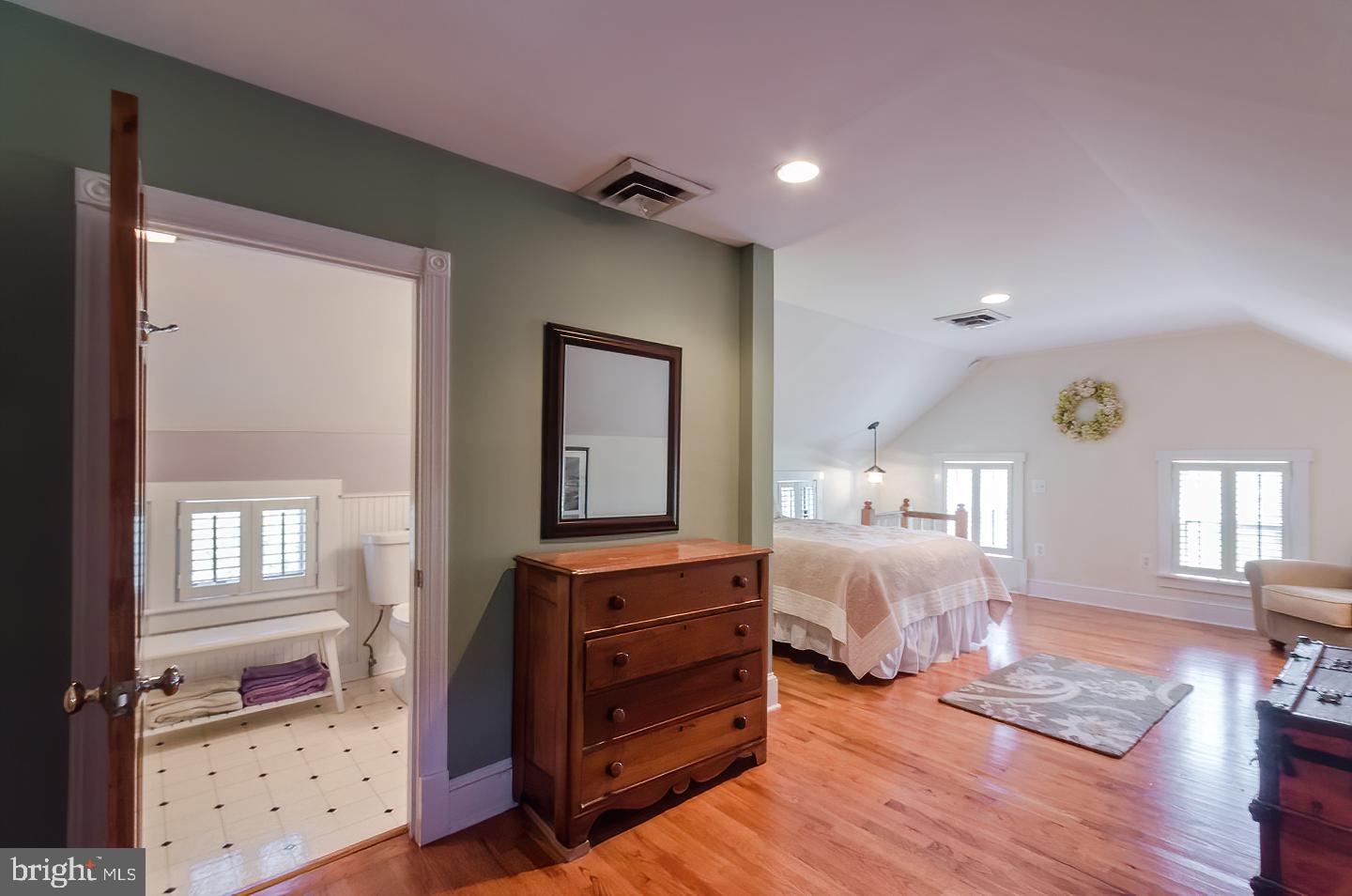 HISTORIC HARPERS FERRY - Residential