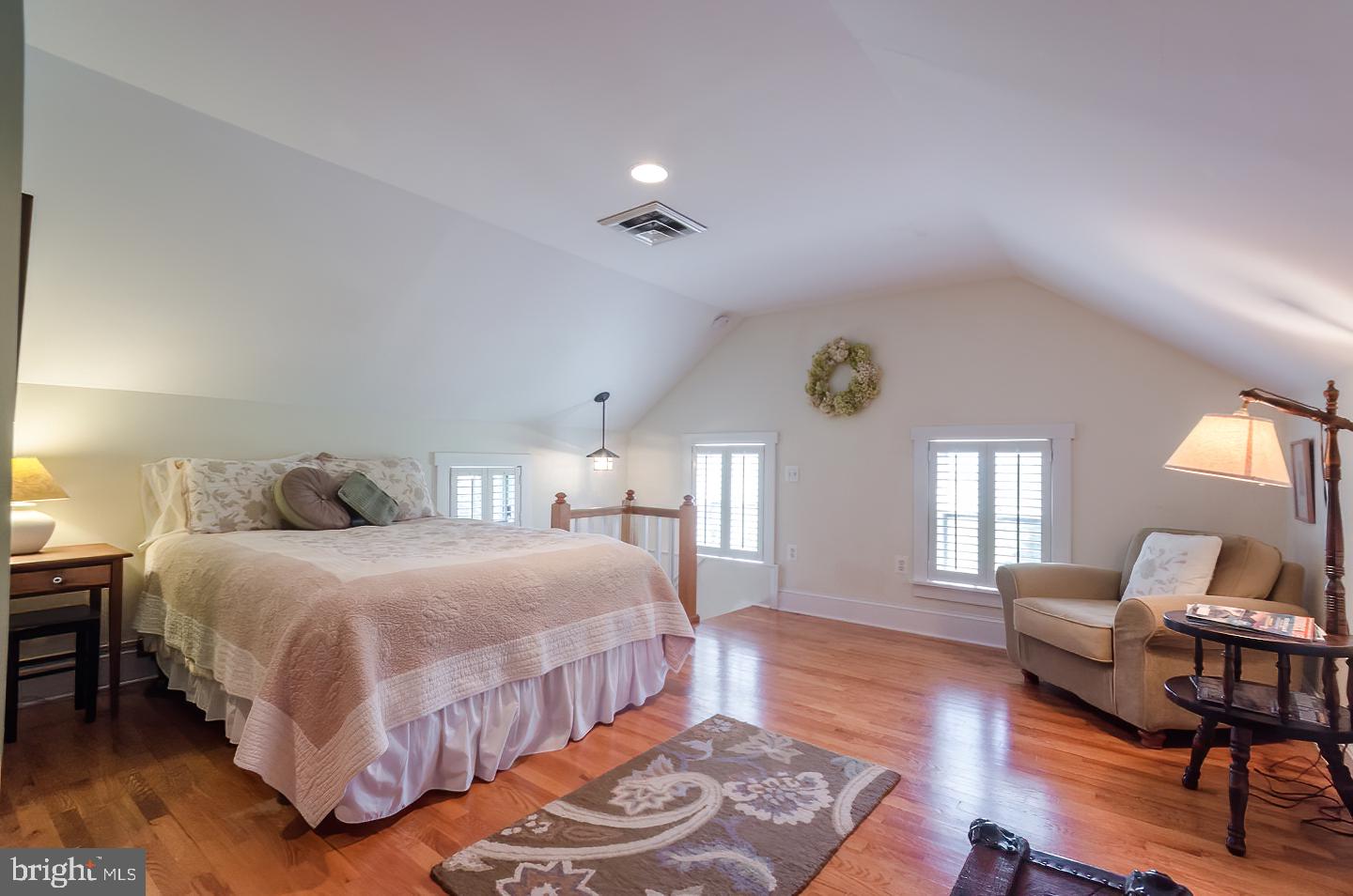 HISTORIC HARPERS FERRY - Residential