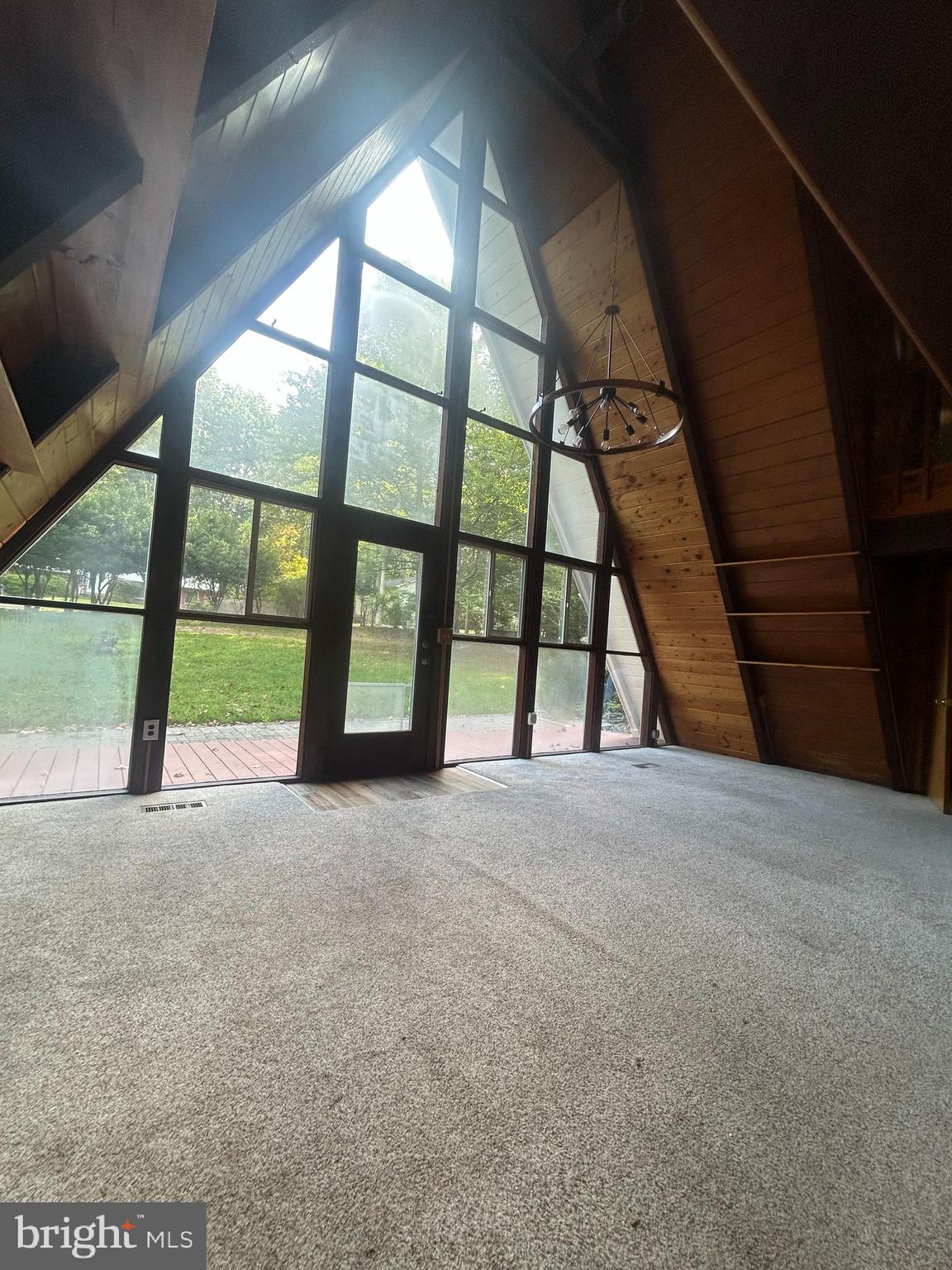 650 SILVER ROCK ROAD