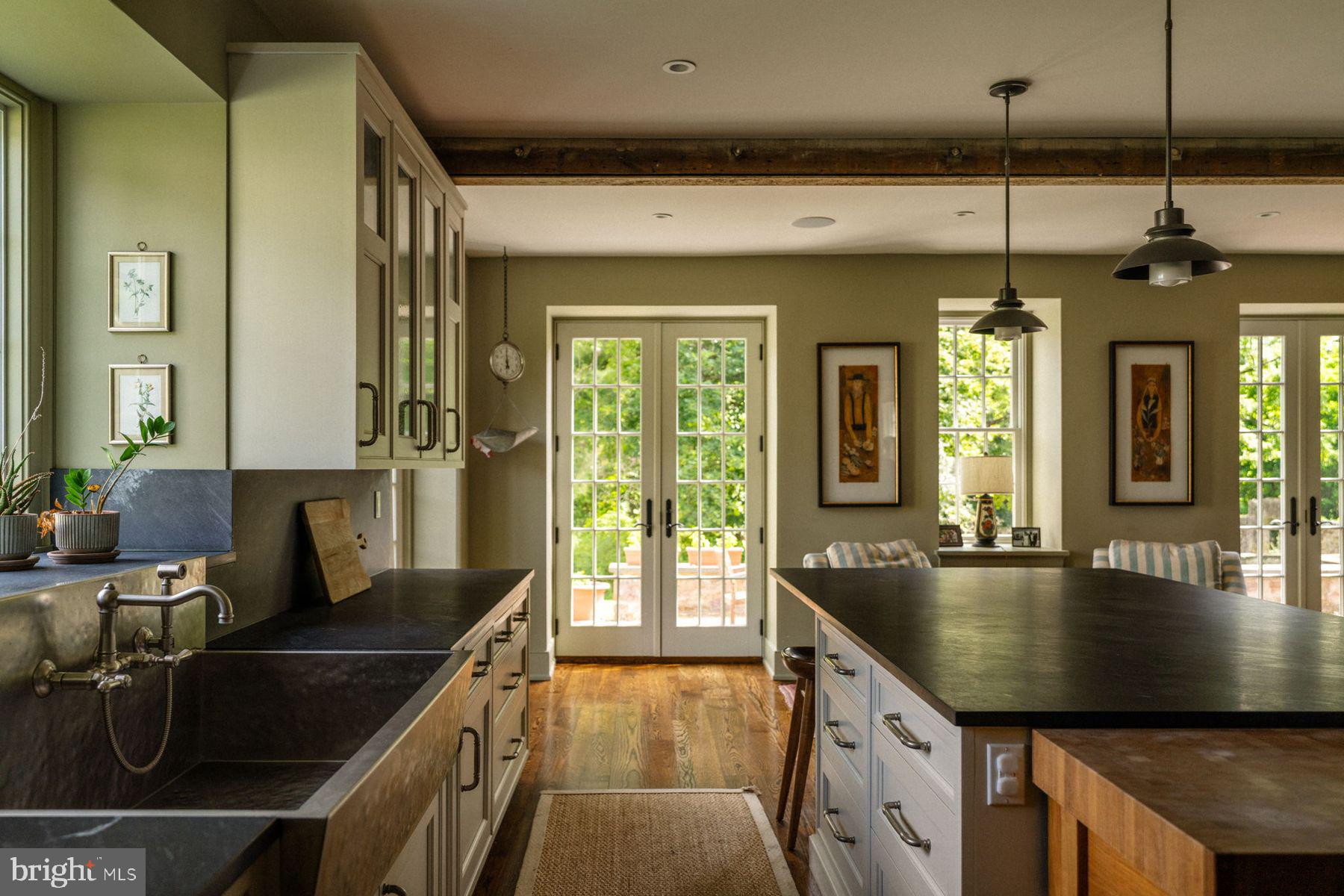 FORT WASHINGTON - Residential