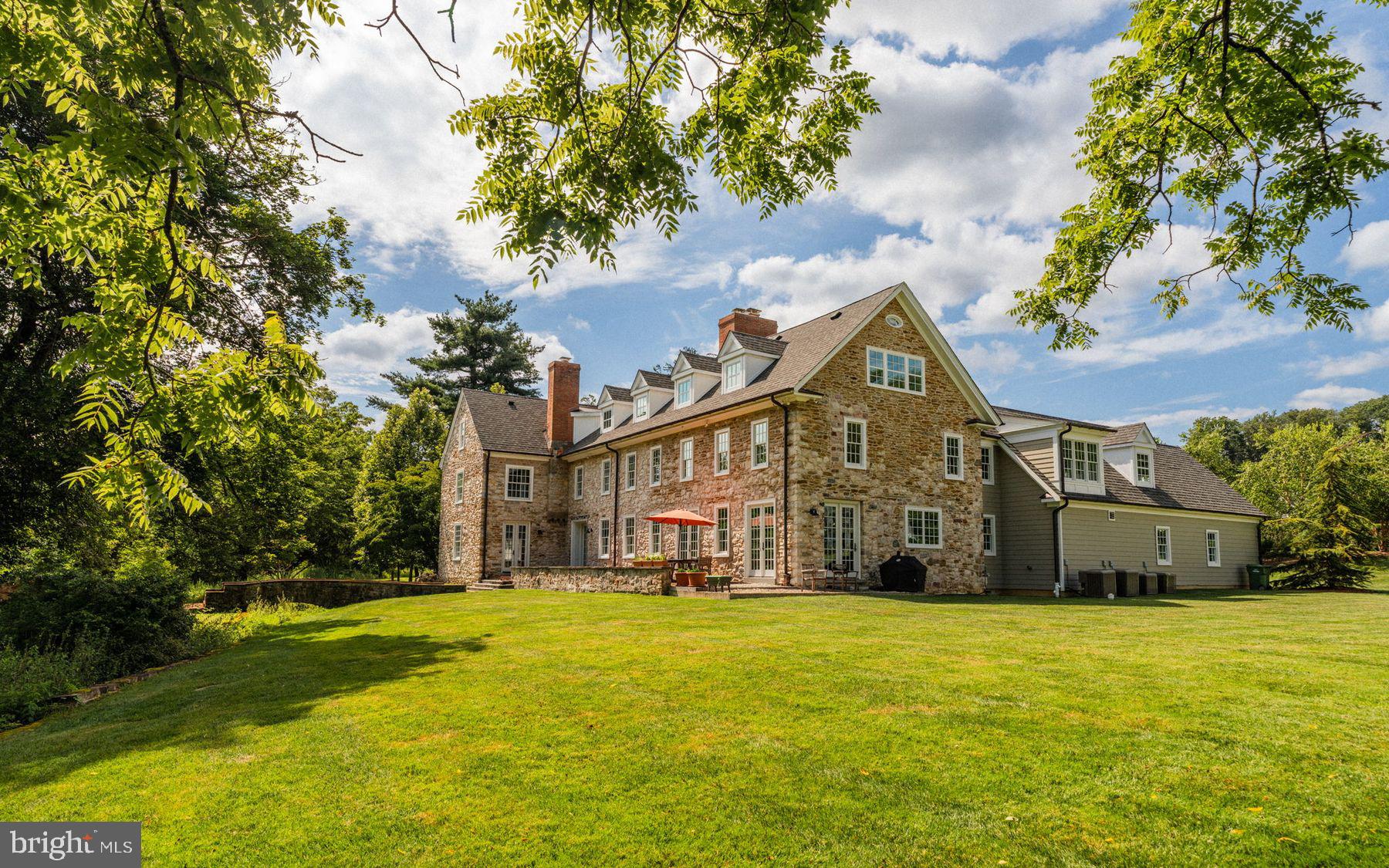 FORT WASHINGTON - Residential