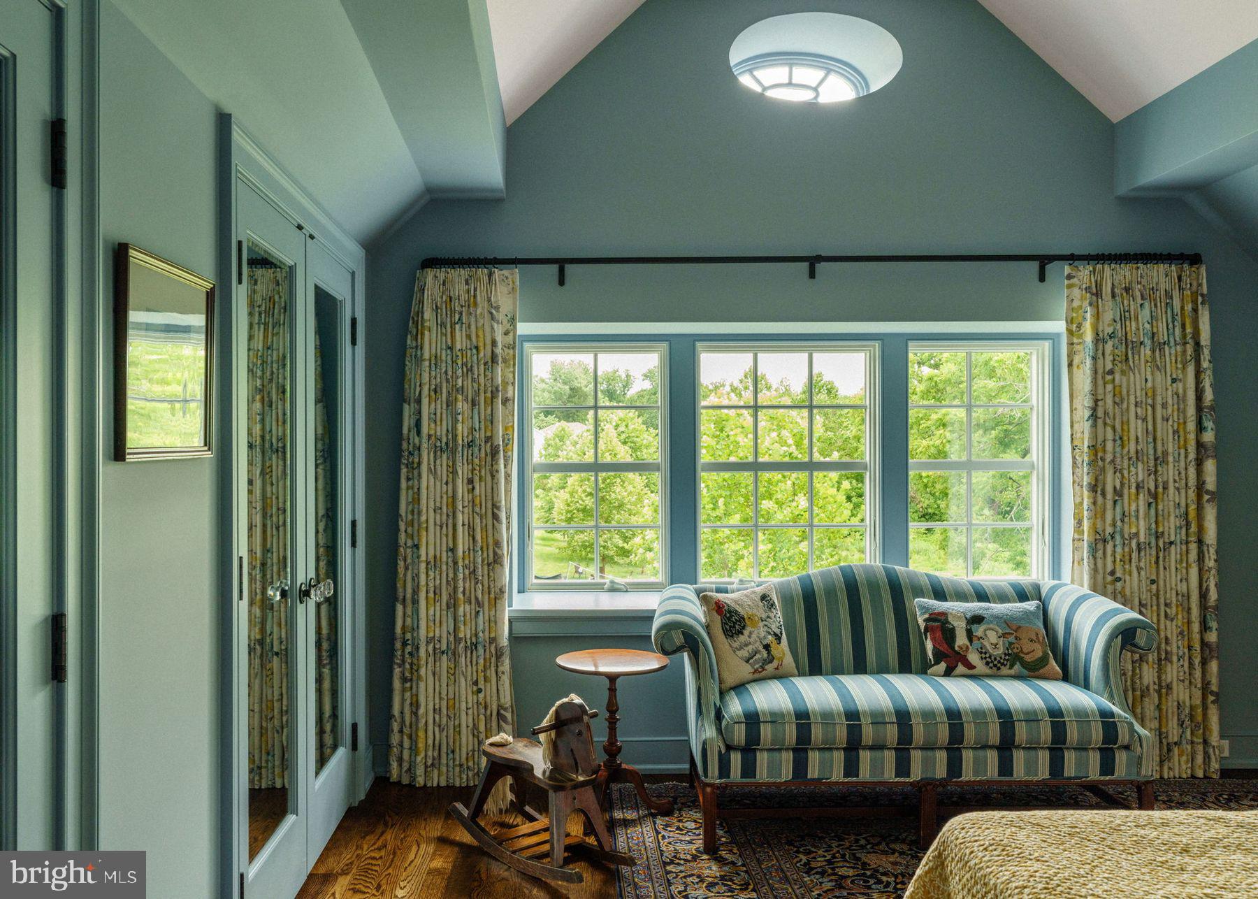 FORT WASHINGTON - Residential