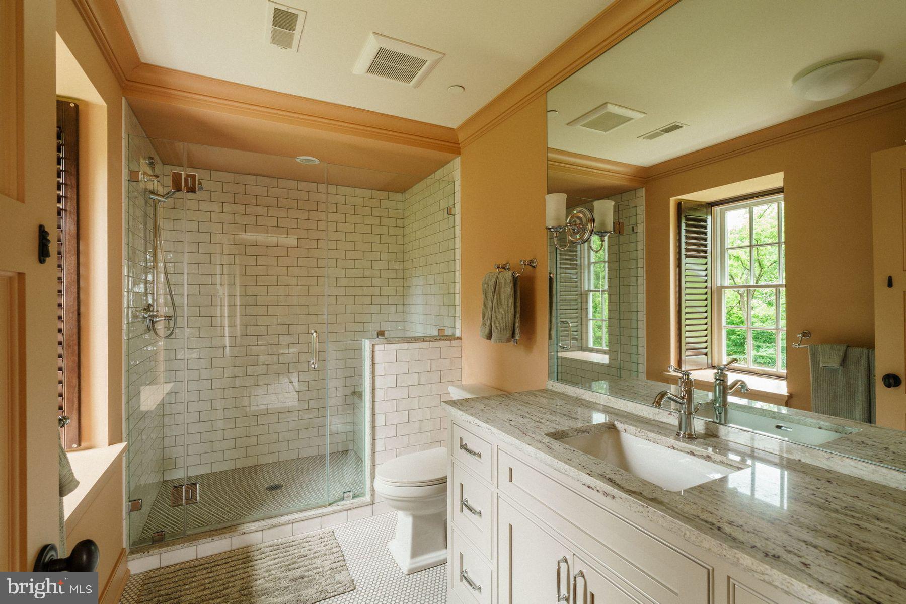 FORT WASHINGTON - Residential