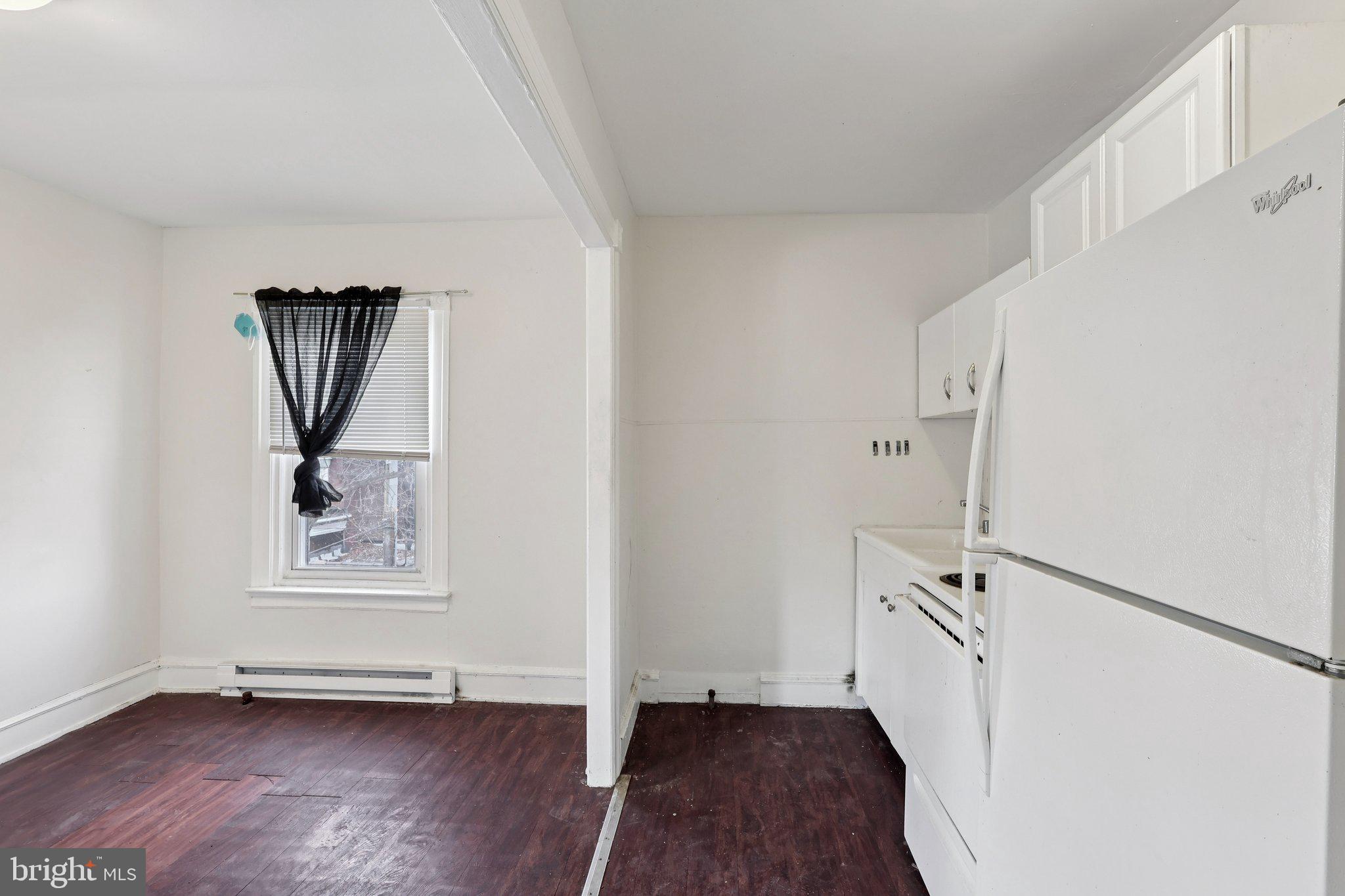 6201 LANSDOWNE AVENUE