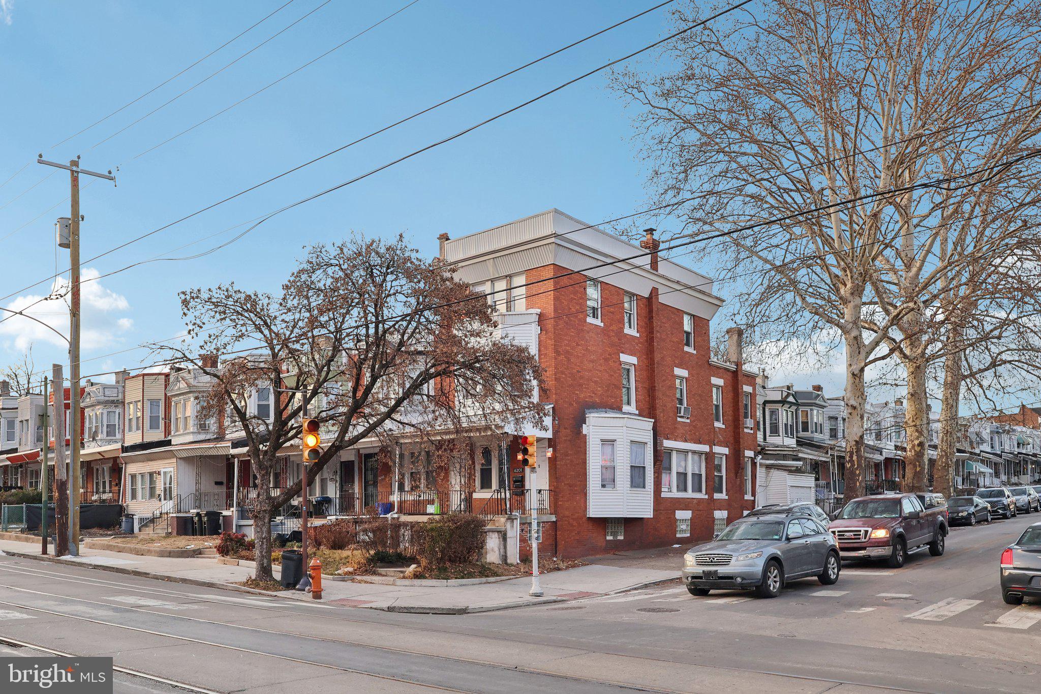 6201 LANSDOWNE AVENUE