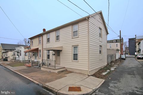 923 GUILFORD STREET LEBANON PA 17046