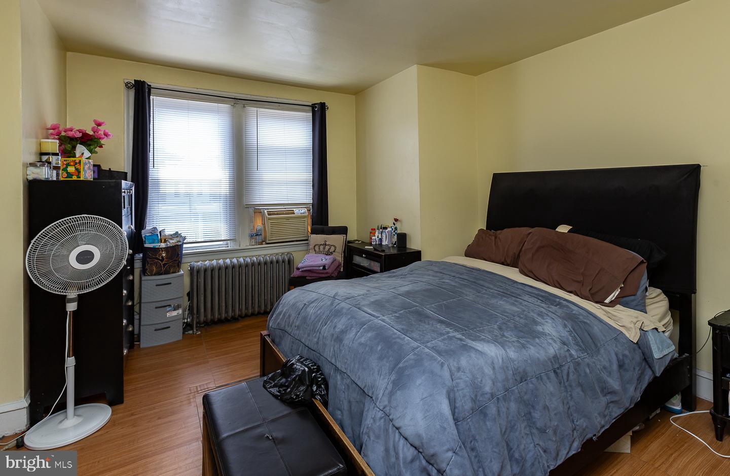 WEST OAK LANE - Residential