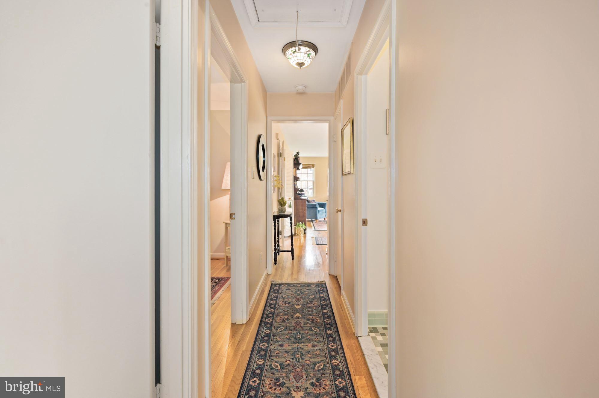 ROCKVILLE ESTATES - Residential