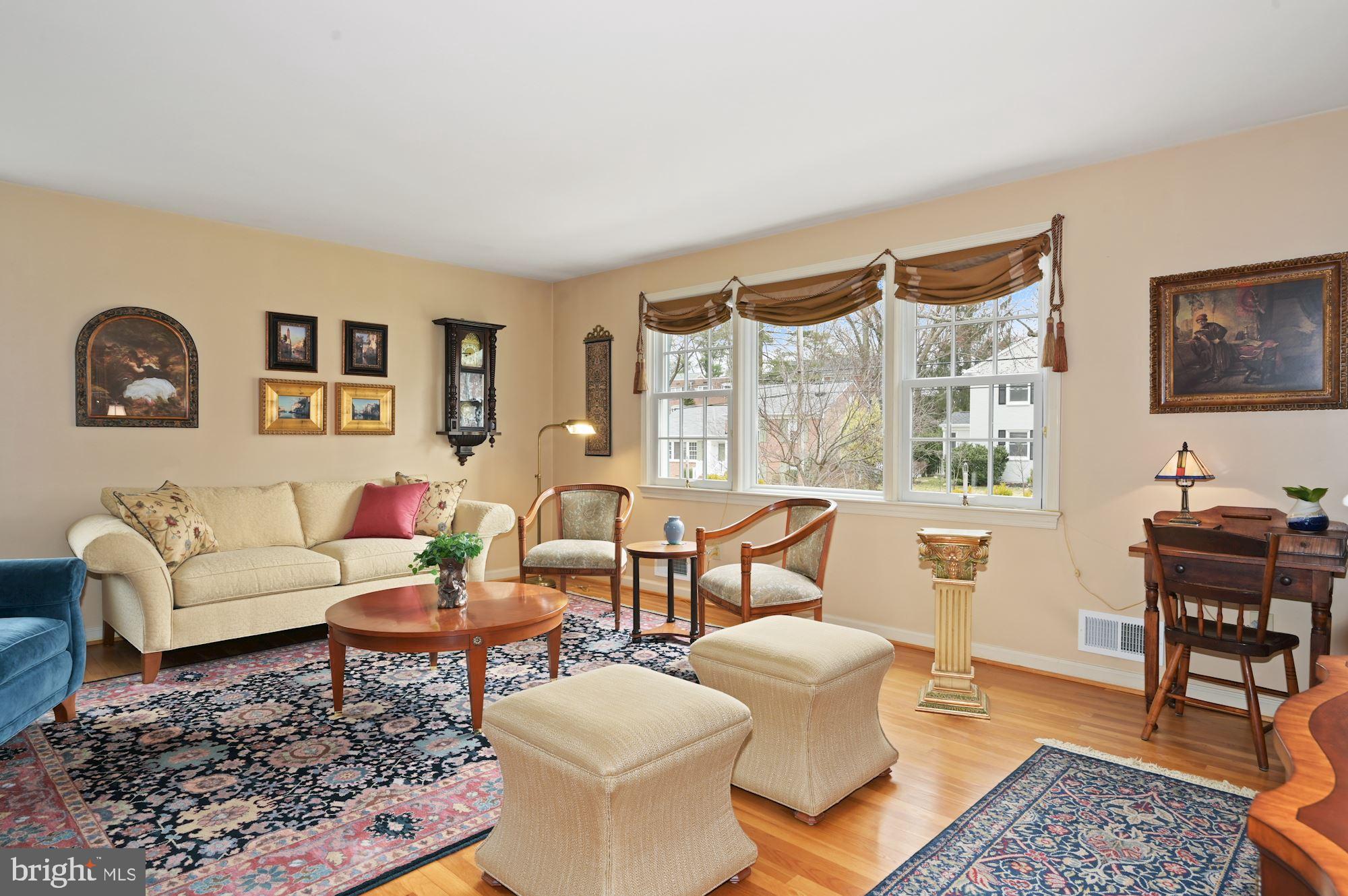 ROCKVILLE ESTATES - Residential