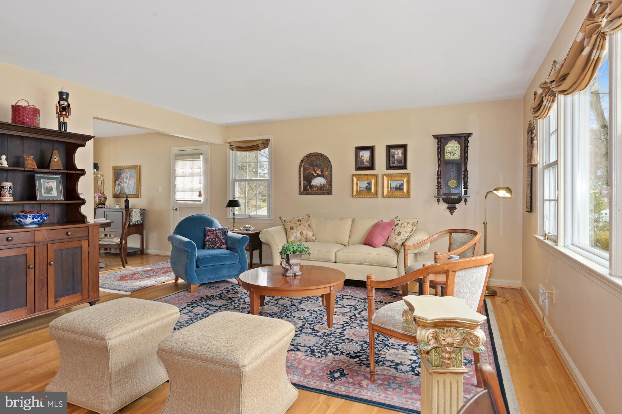 ROCKVILLE ESTATES - Residential