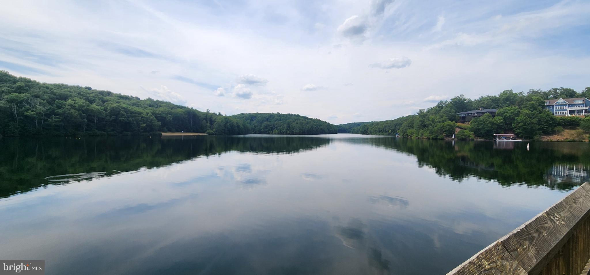 LAKE HOLIDAY ESTATES - Residential