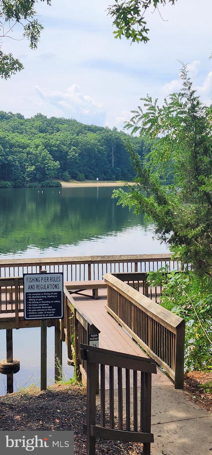 LAKE HOLIDAY ESTATES - Residential