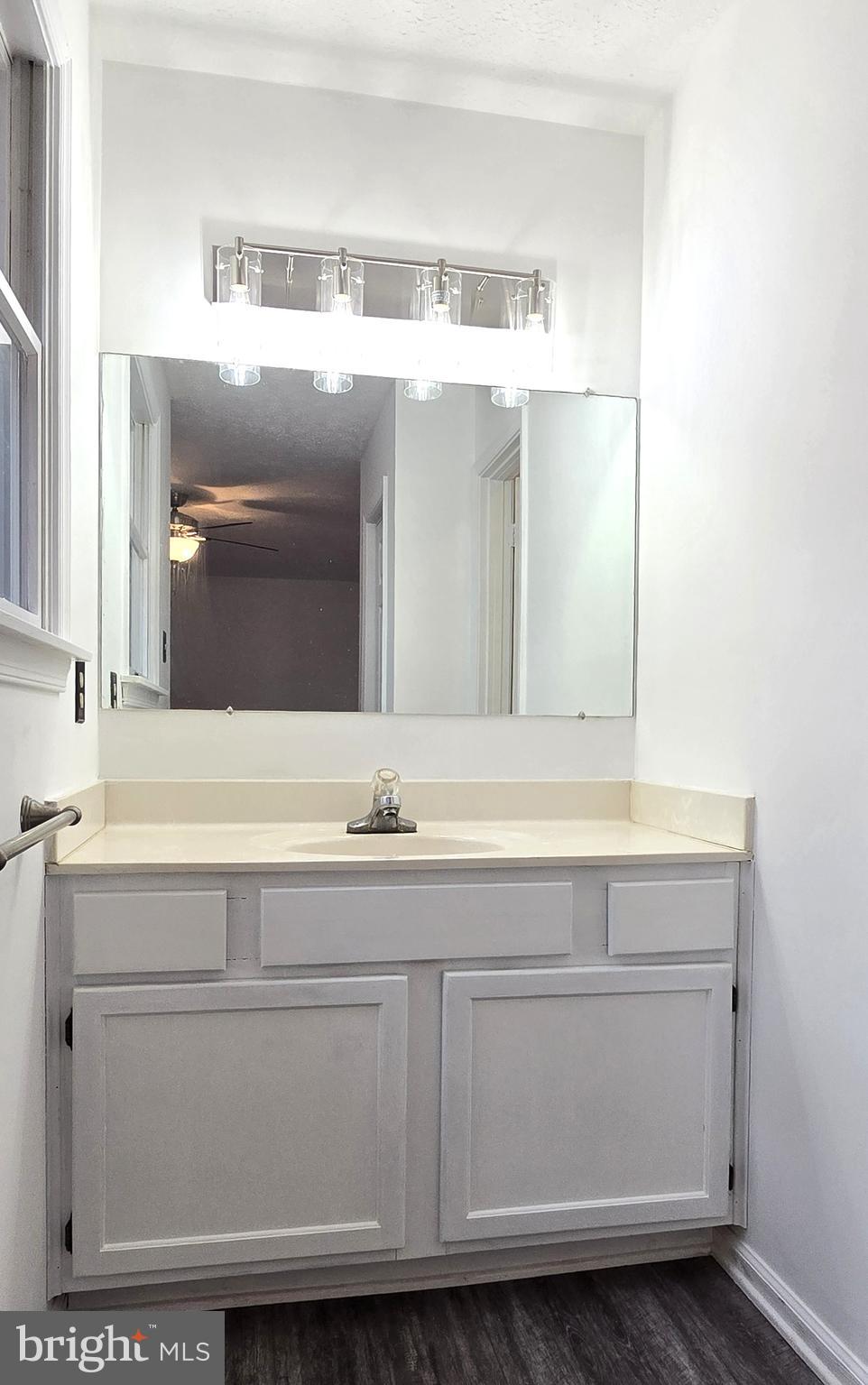 LAKE HOLIDAY ESTATES - Residential