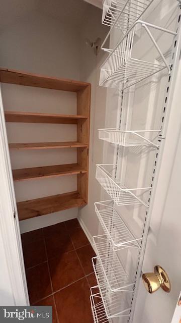 LAKE HOLIDAY ESTATES - Residential