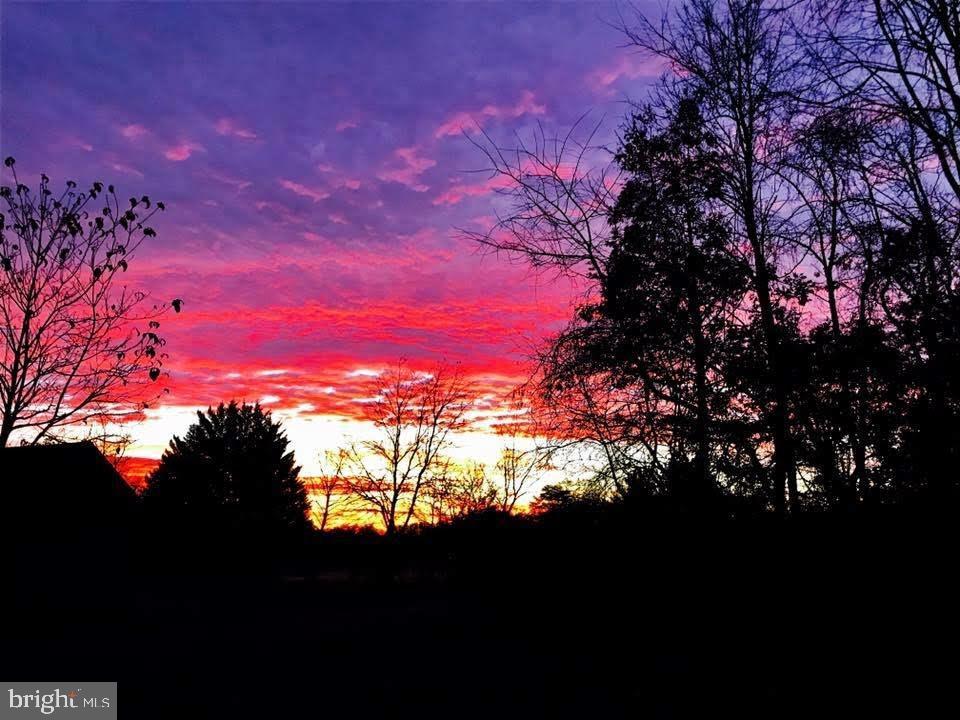 LAKE HOLIDAY ESTATES - Residential