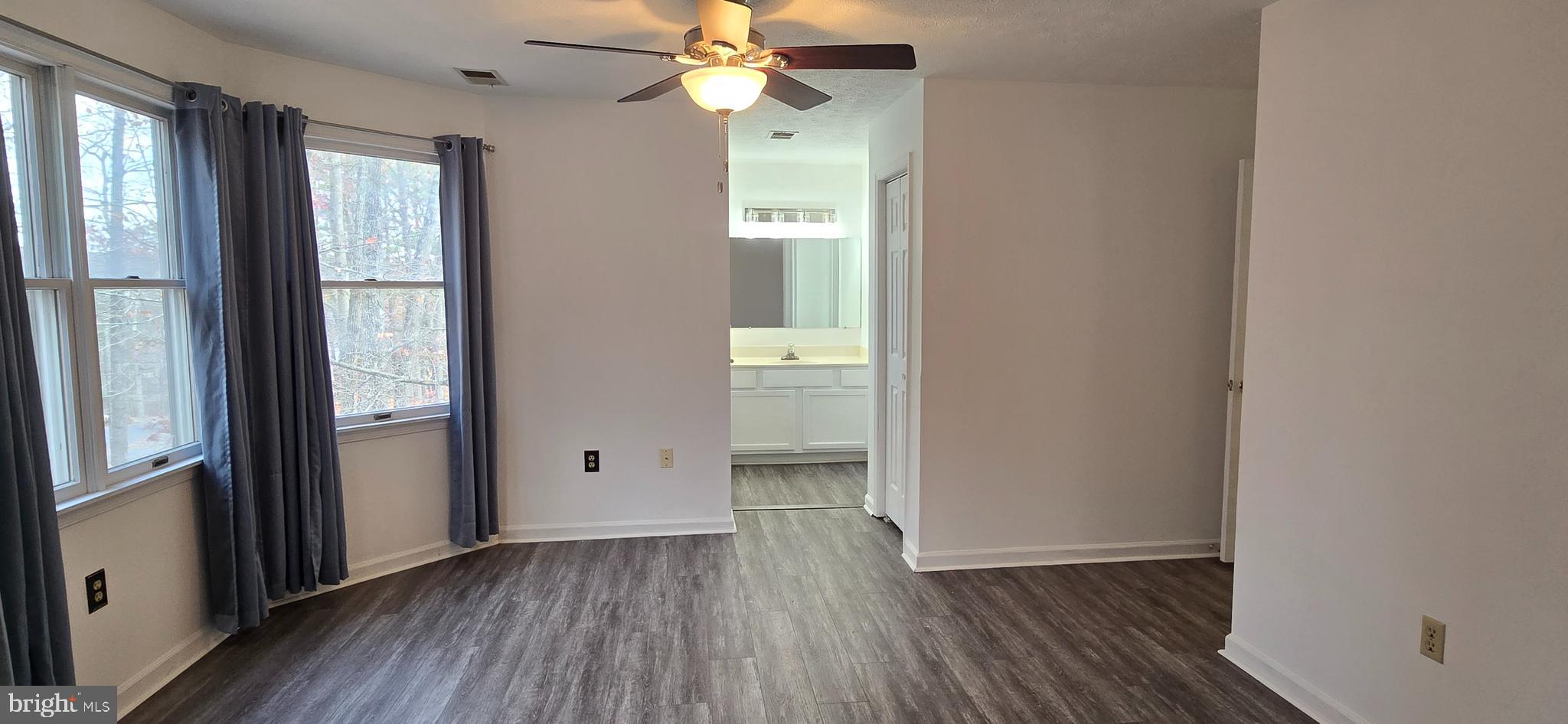 LAKE HOLIDAY ESTATES - Residential