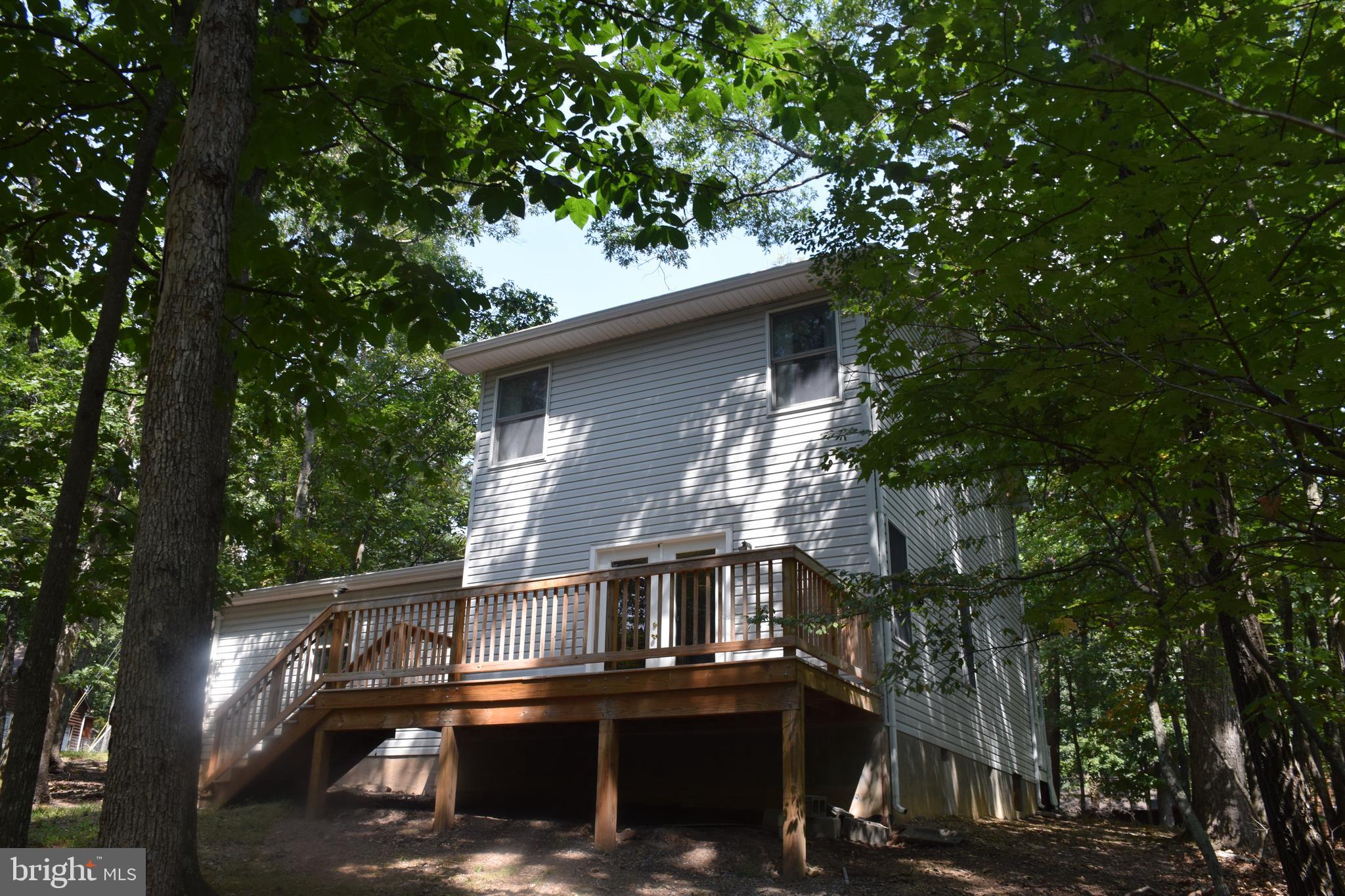 100 GREENBRIAR CIRCLE