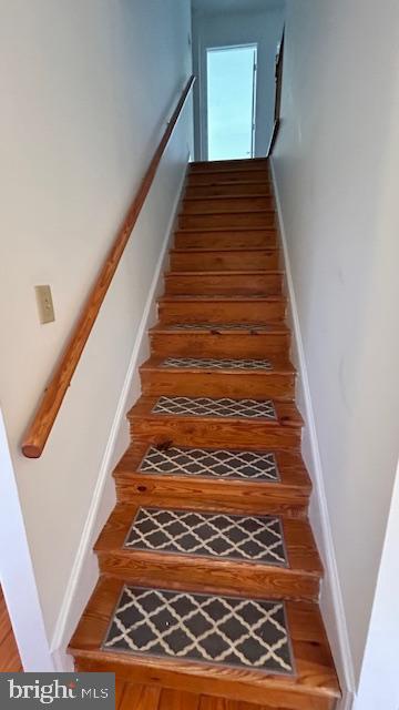 LAKE HOLIDAY ESTATES - Residential