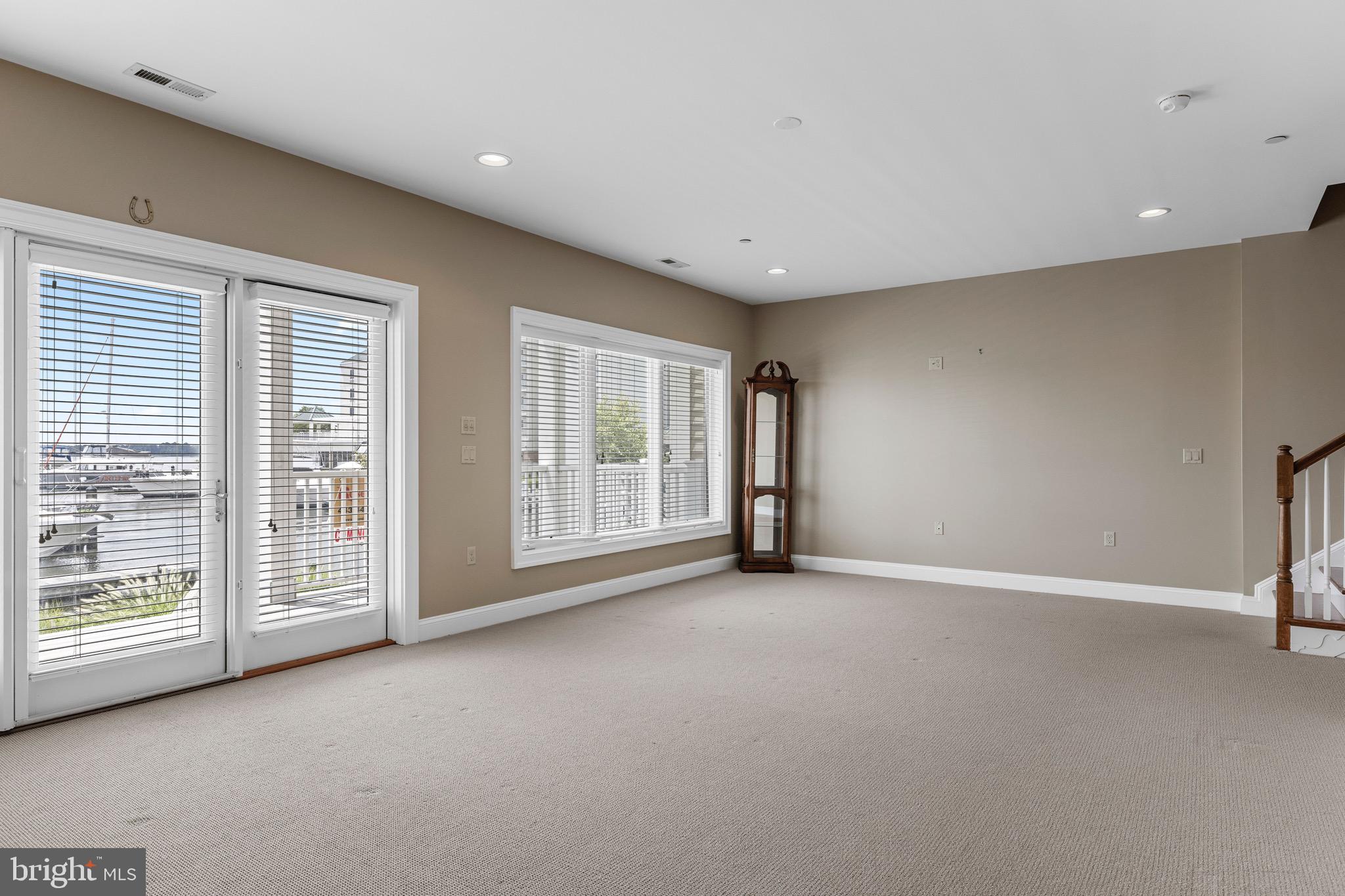 WELLS COVE - Residential