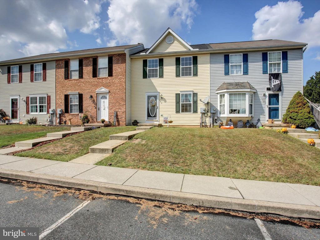 Photo of 135 Apple Grove Lane, LITTLESTOWN, PA 17340 (MLS # PAAD2019640)