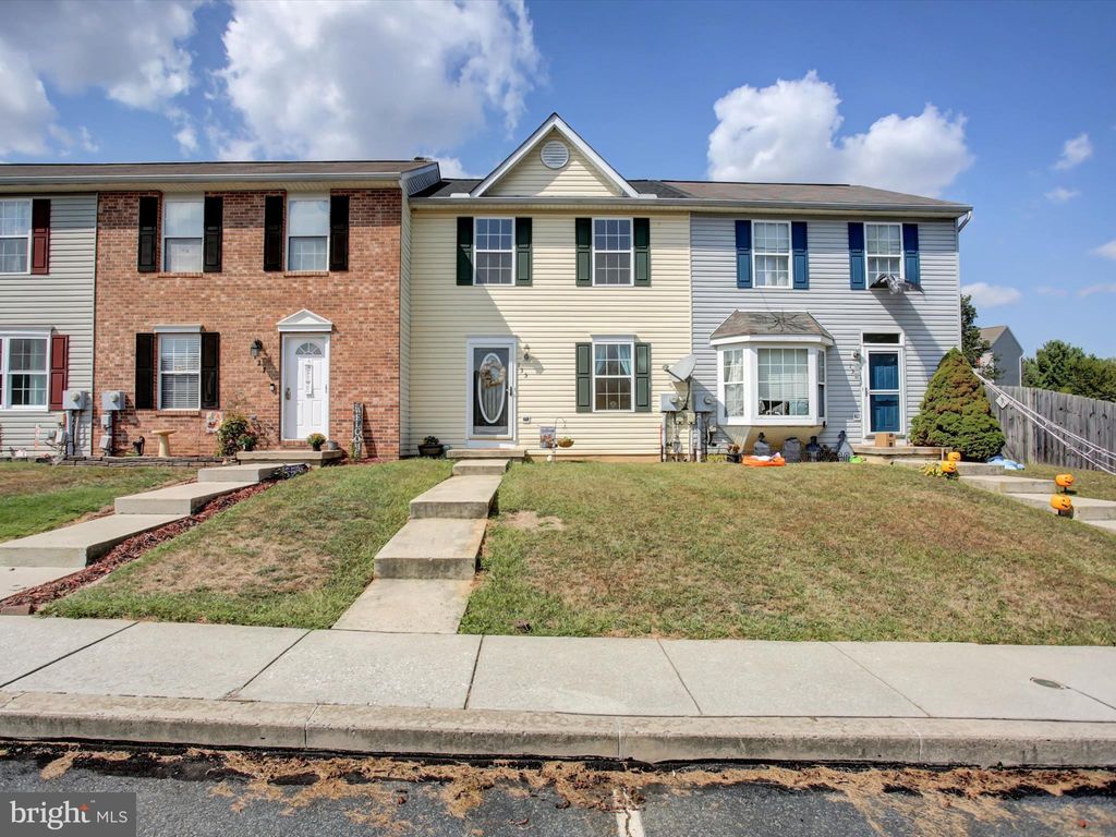 Photo of 135 Apple Grove Lane, LITTLESTOWN, PA 17340 (MLS # PAAD2019640)