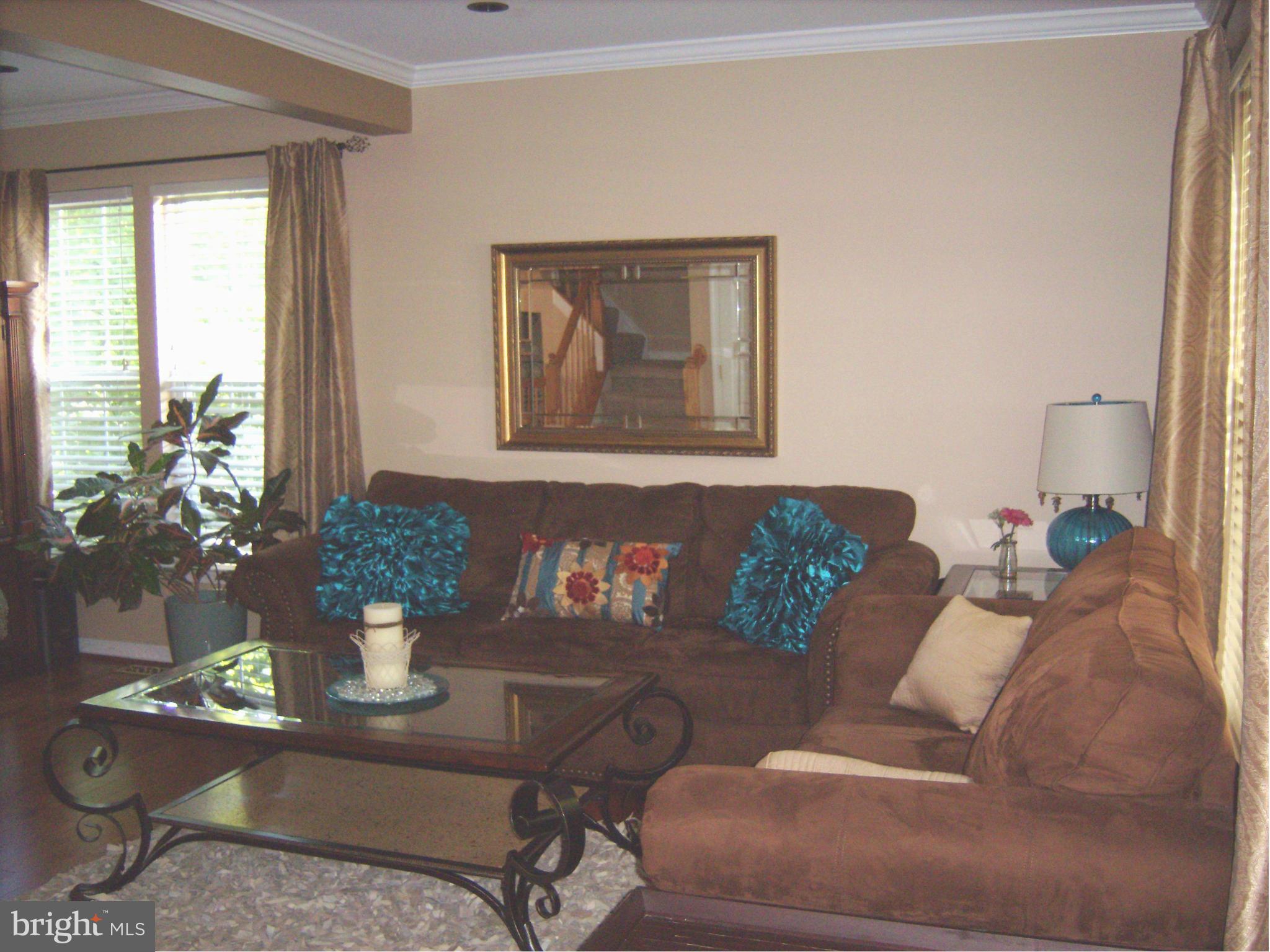 GREENHILL CROSSING - Residential