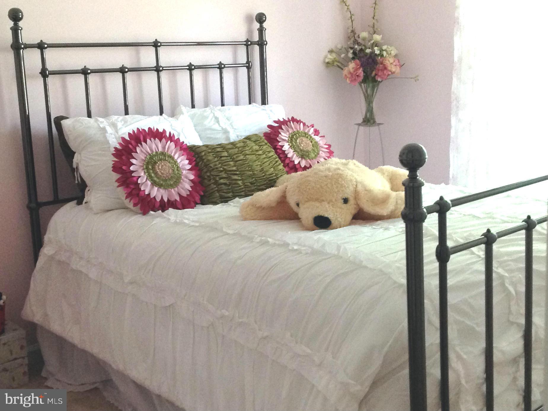 GREENHILL CROSSING - Residential