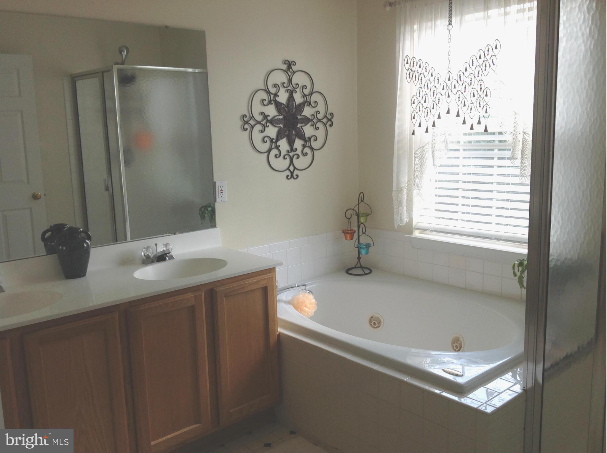 GREENHILL CROSSING - Residential